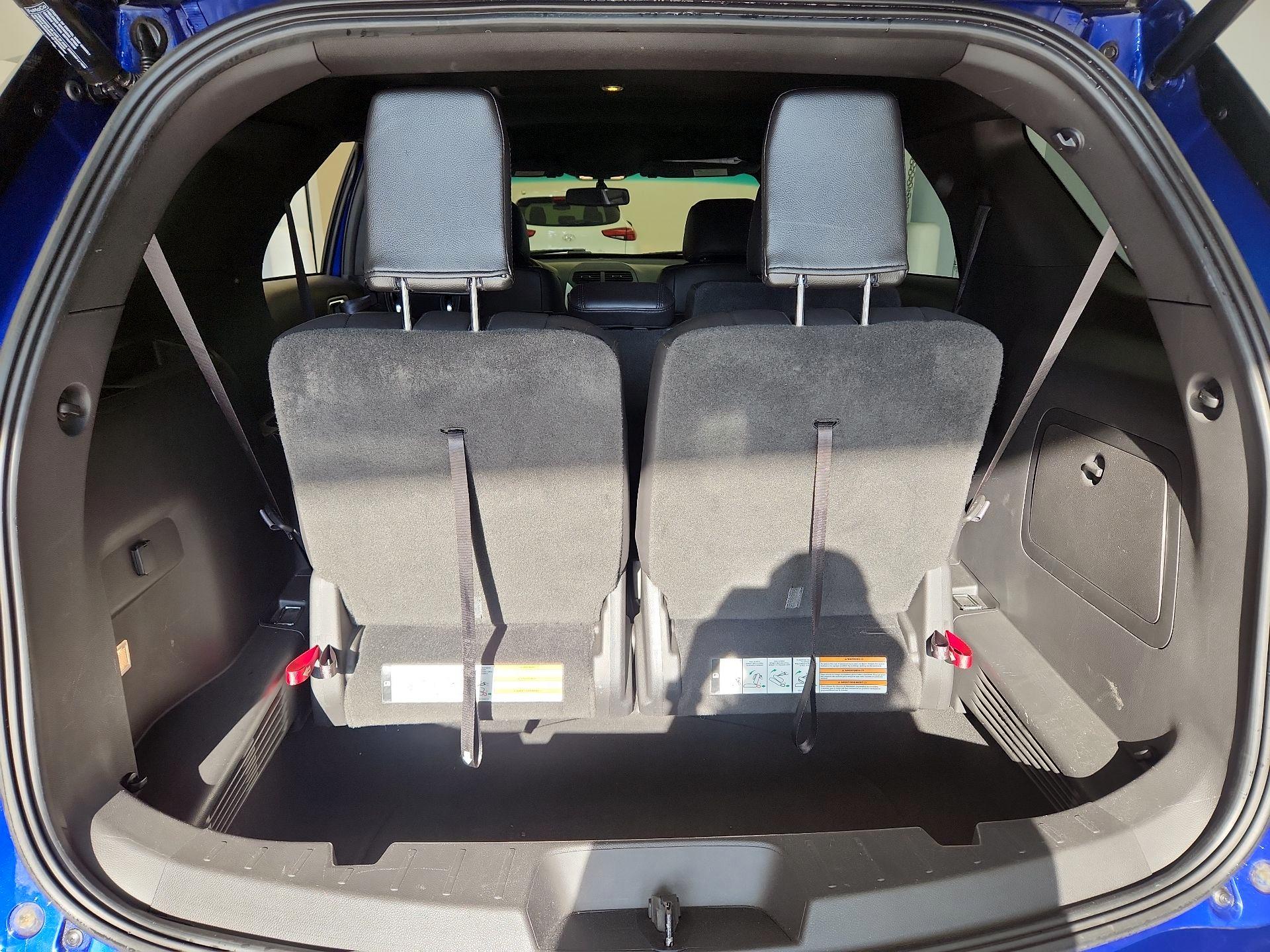 Thumbnail: 2015 Ford Explorer - 20