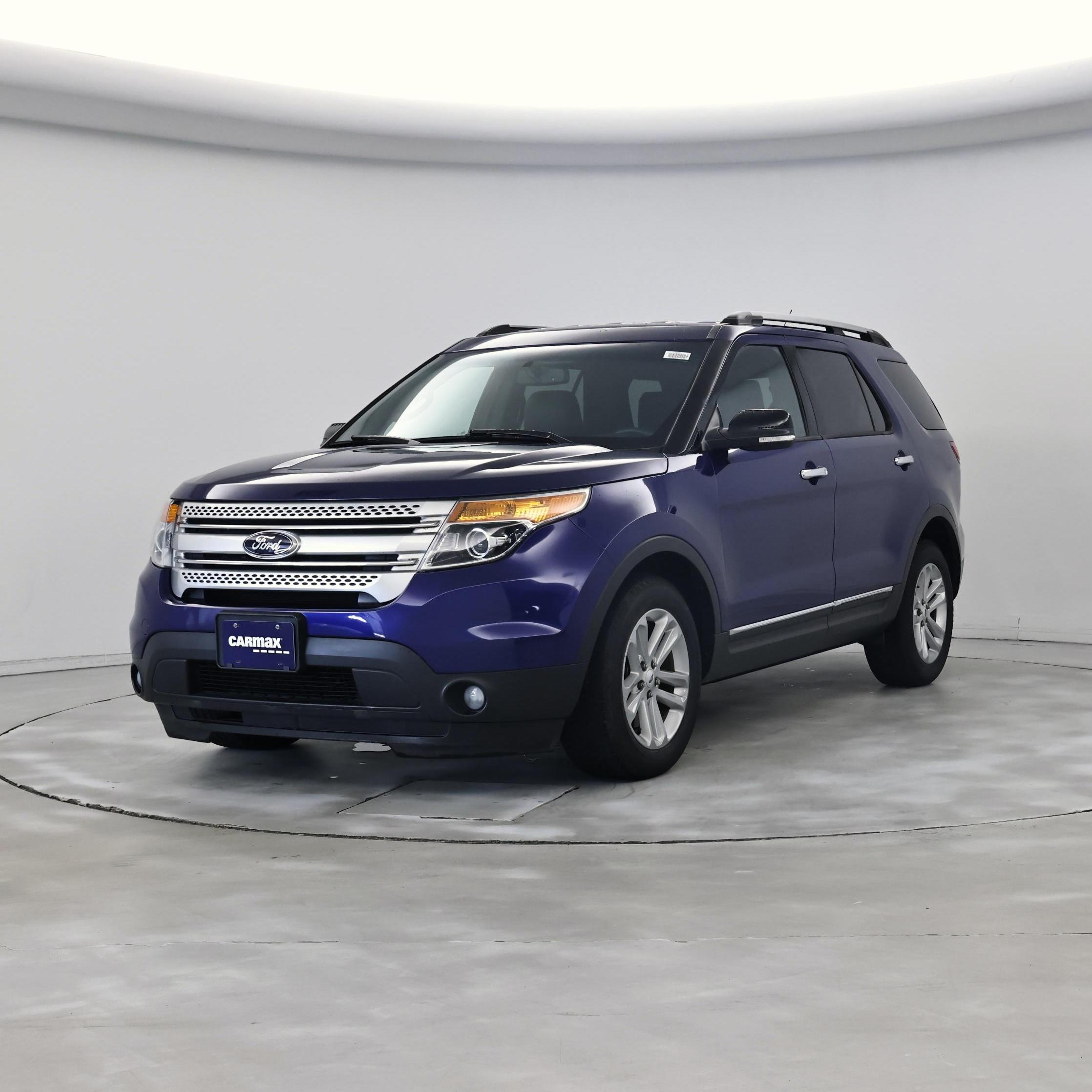 Thumbnail: 2015 Ford Explorer - 4