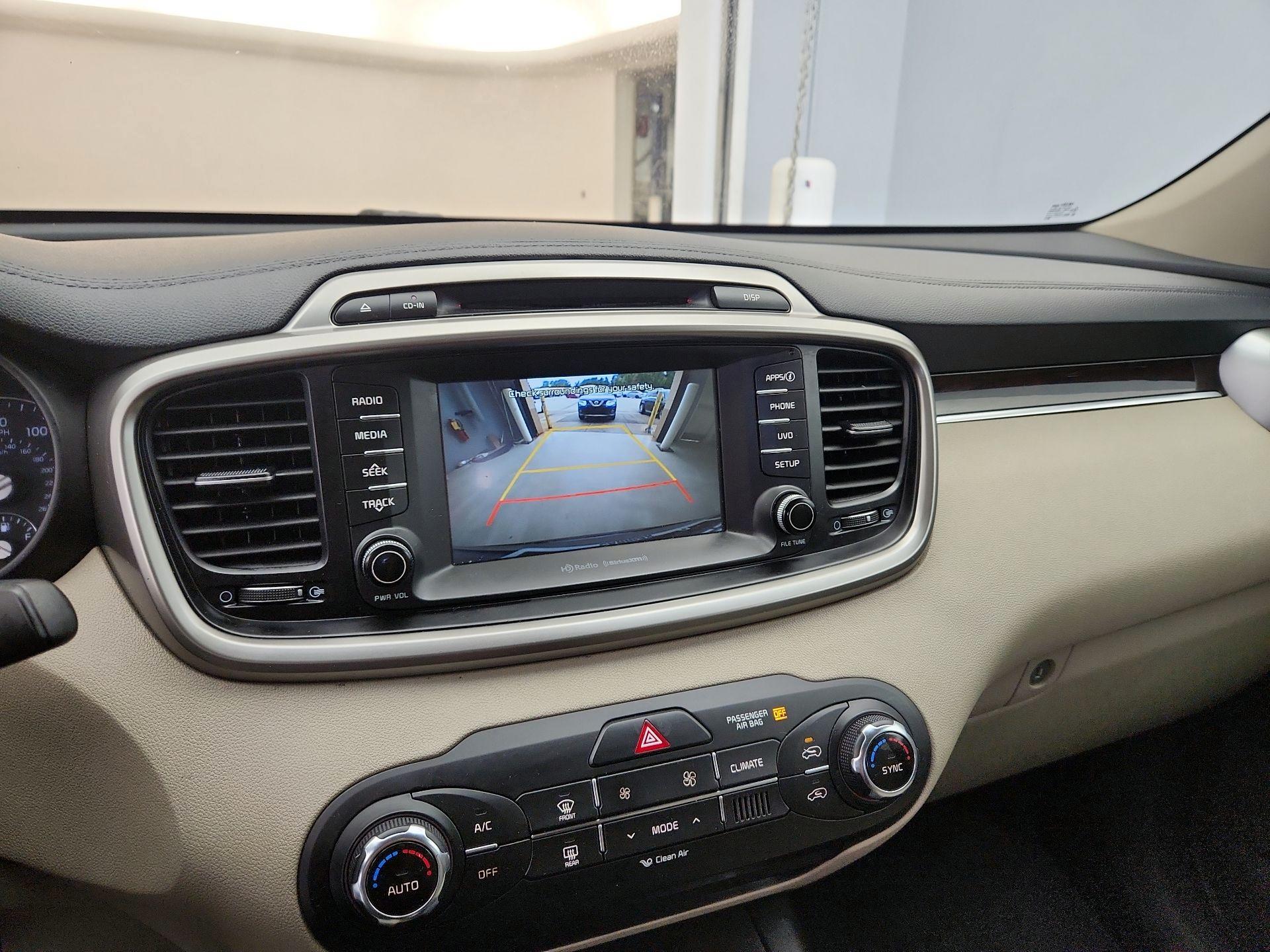 Thumbnail: 2018 Kia Sorento - 14