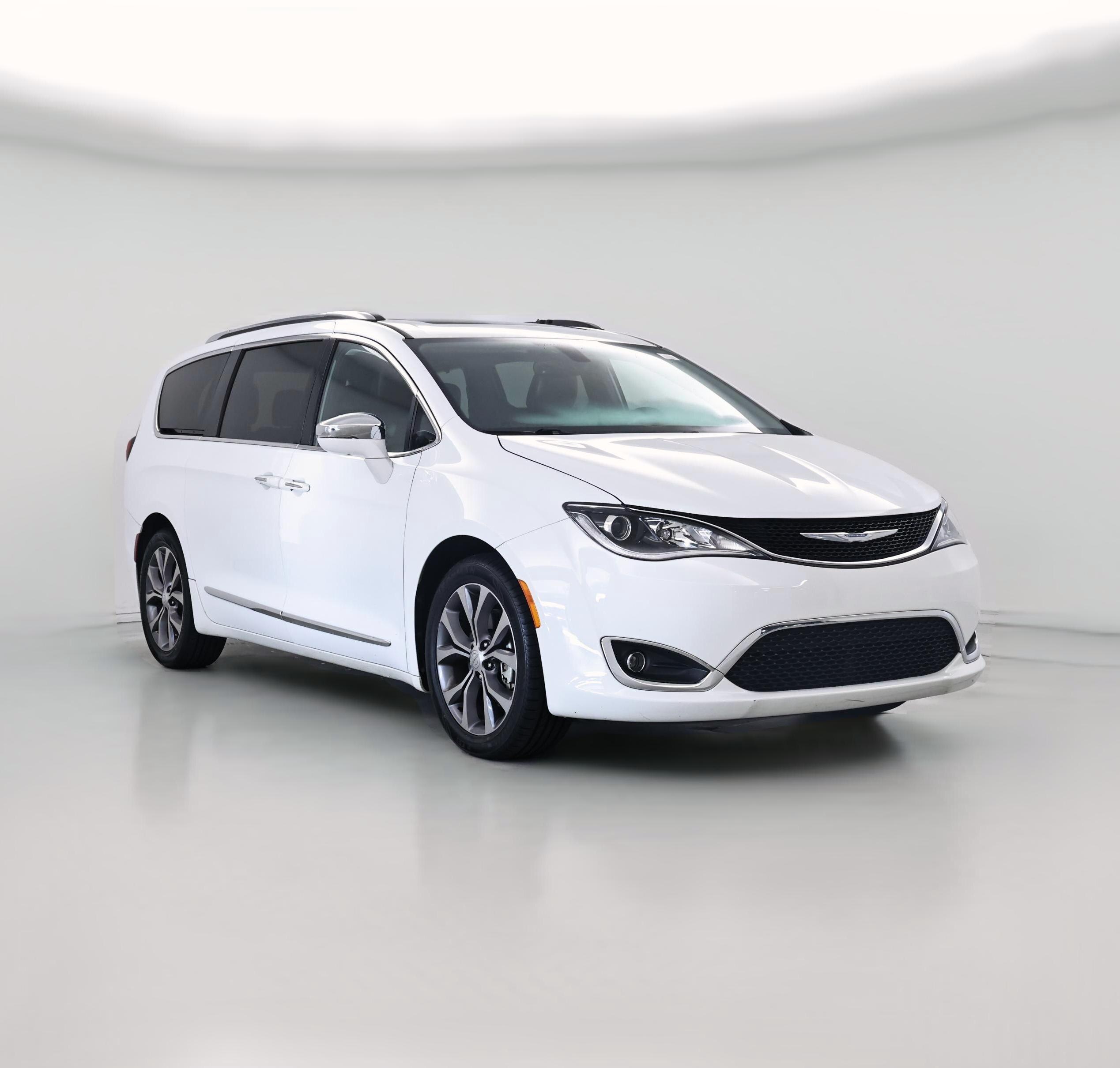 Thumbnail: 2018 Chrysler Pacifica - 1