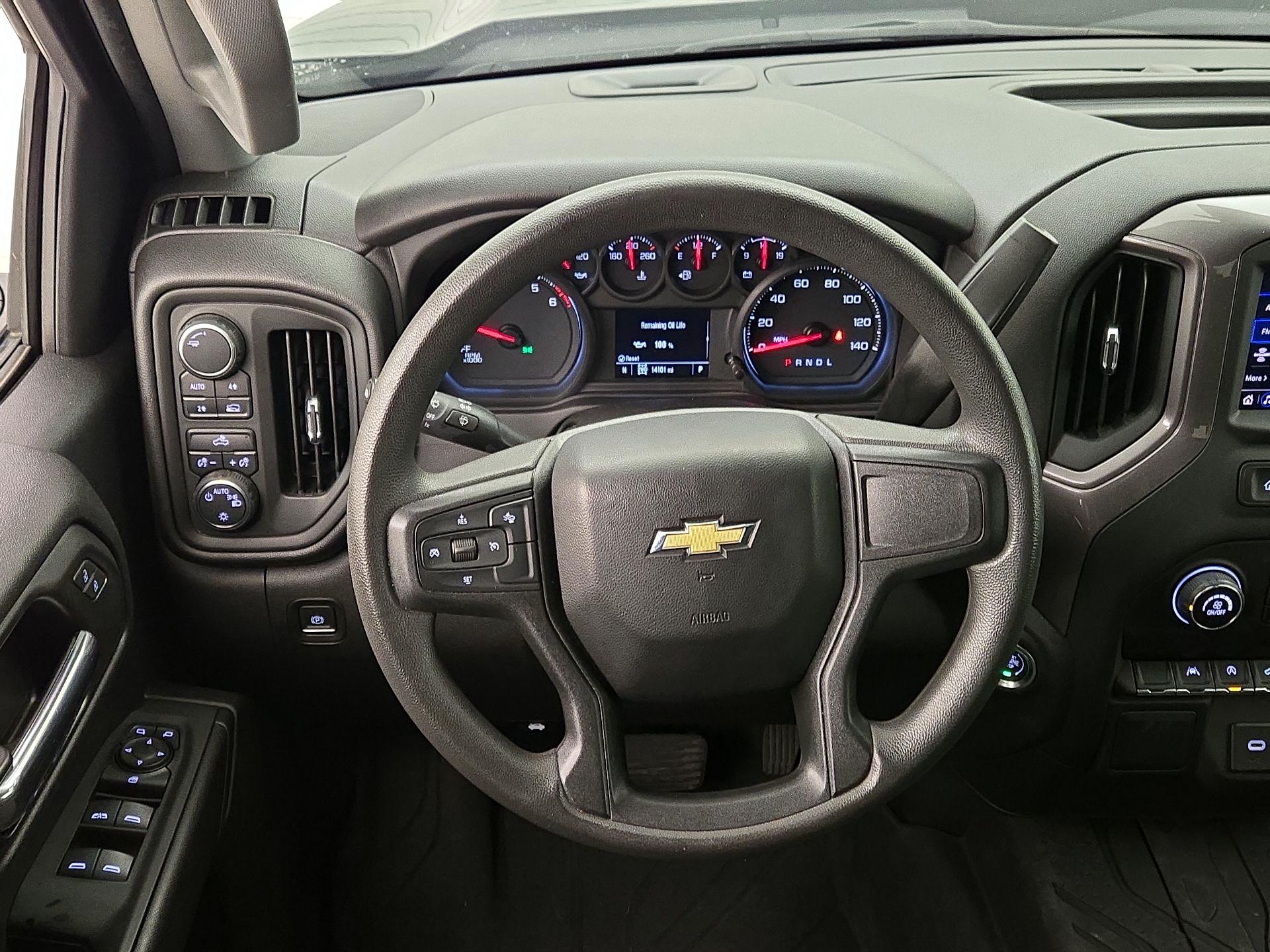 Thumbnail: 2023 Chevrolet Silverado 1500 - 10