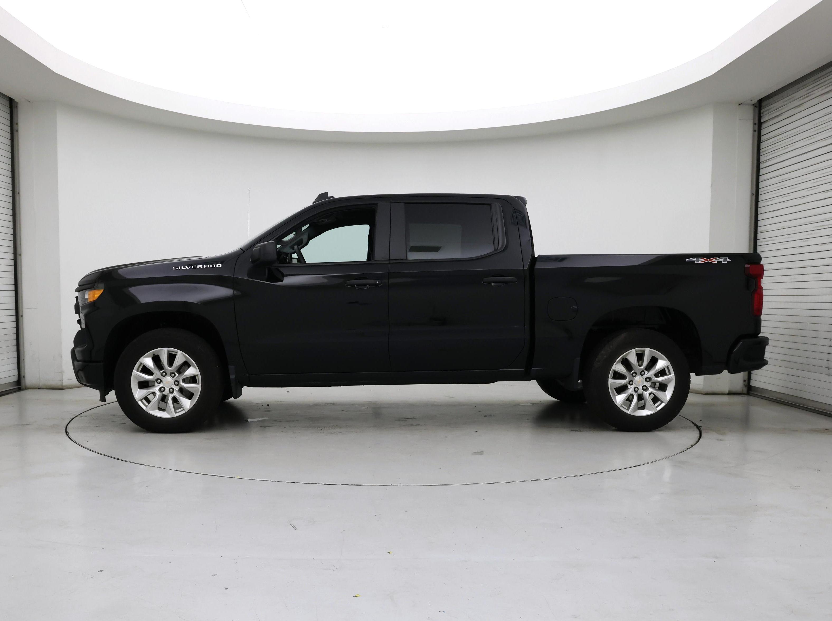 Thumbnail: 2023 Chevrolet Silverado 1500 - 3