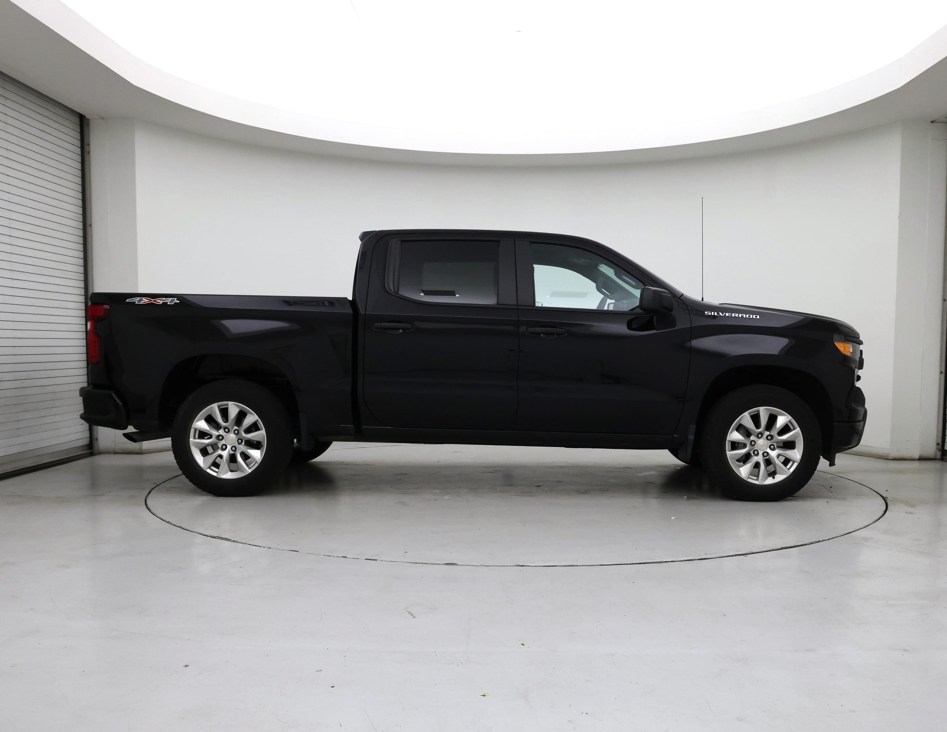 Thumbnail: 2023 Chevrolet Silverado 1500 - 7