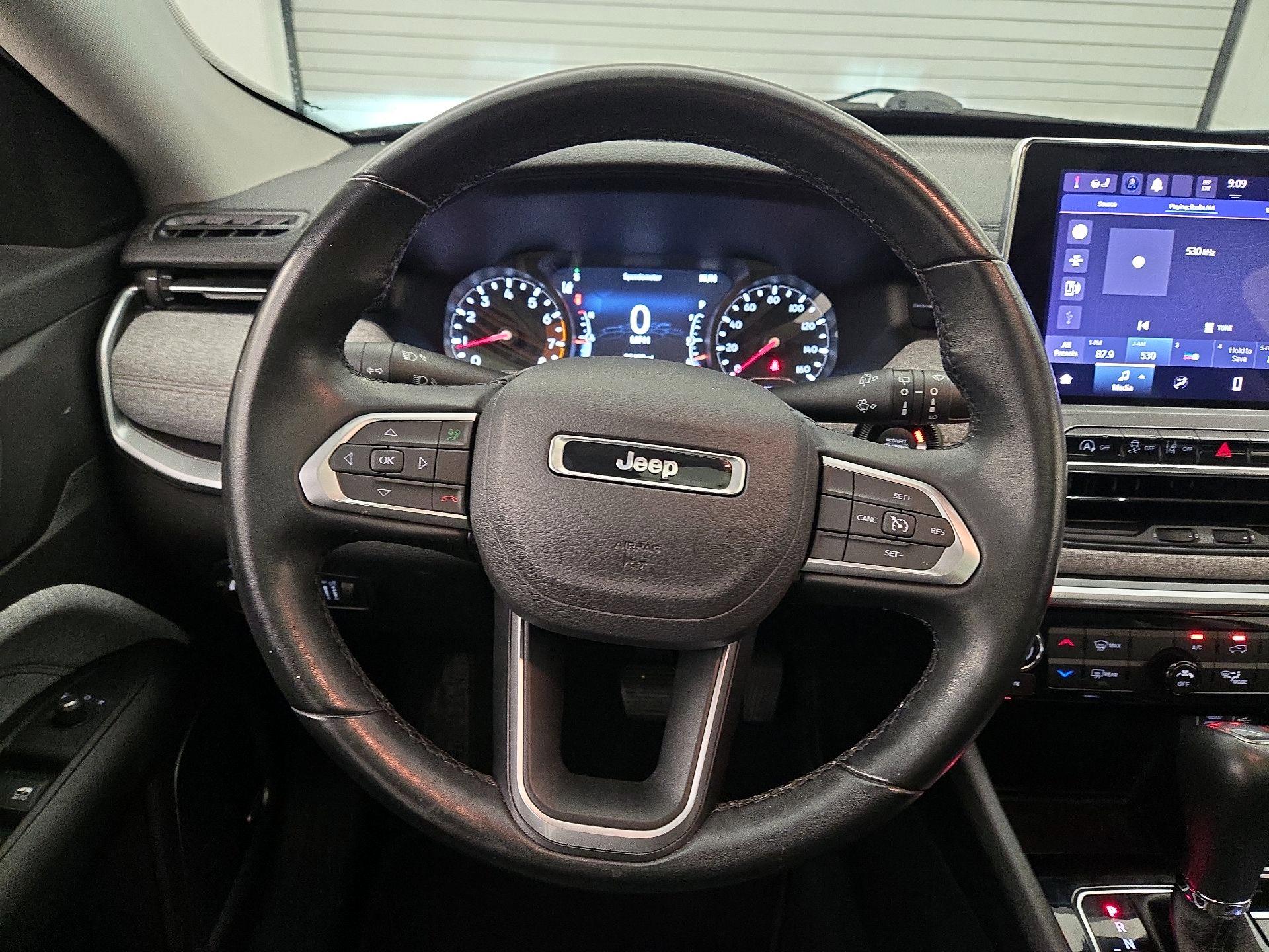 Thumbnail: 2022 Jeep Compass - 10