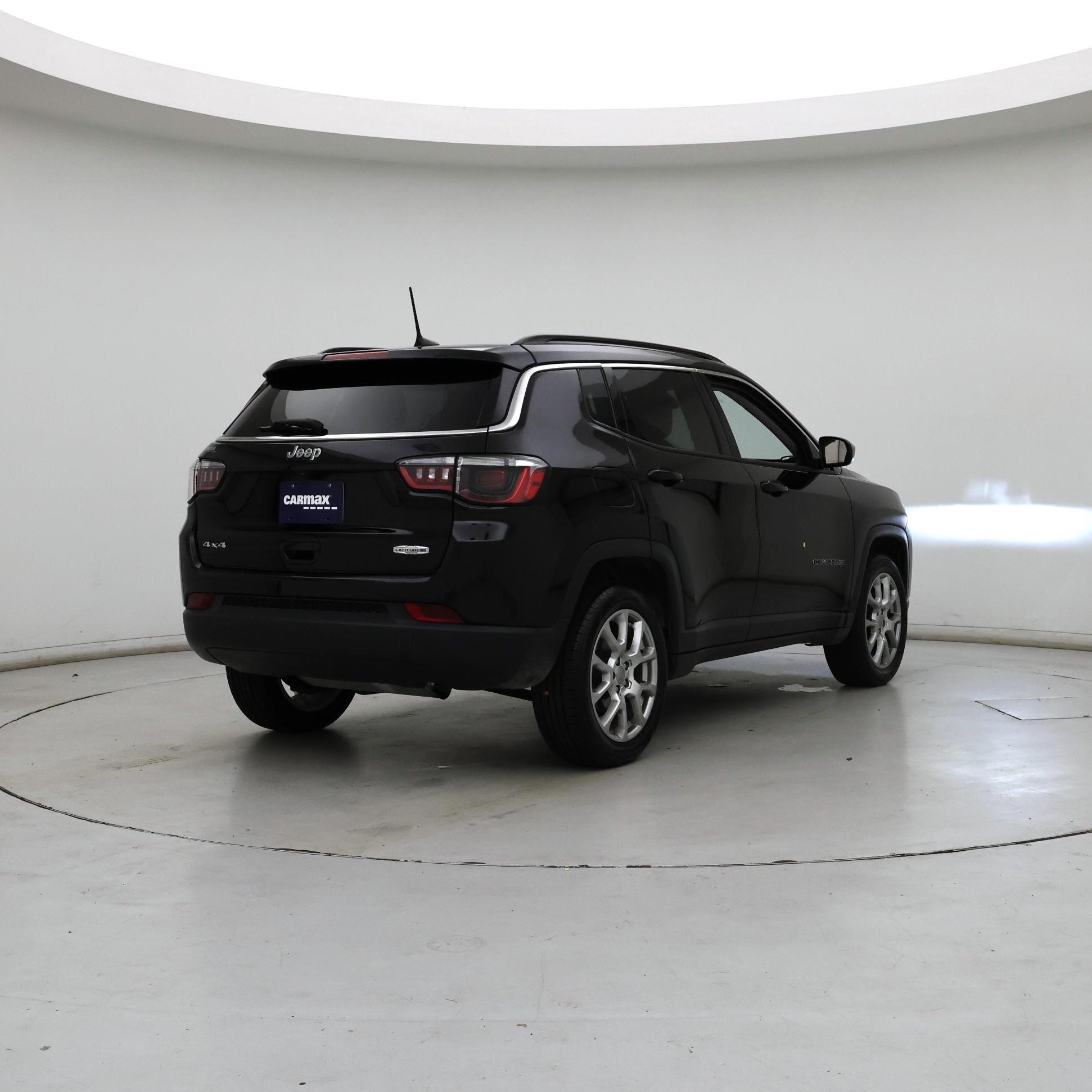 Thumbnail: 2022 Jeep Compass - 8