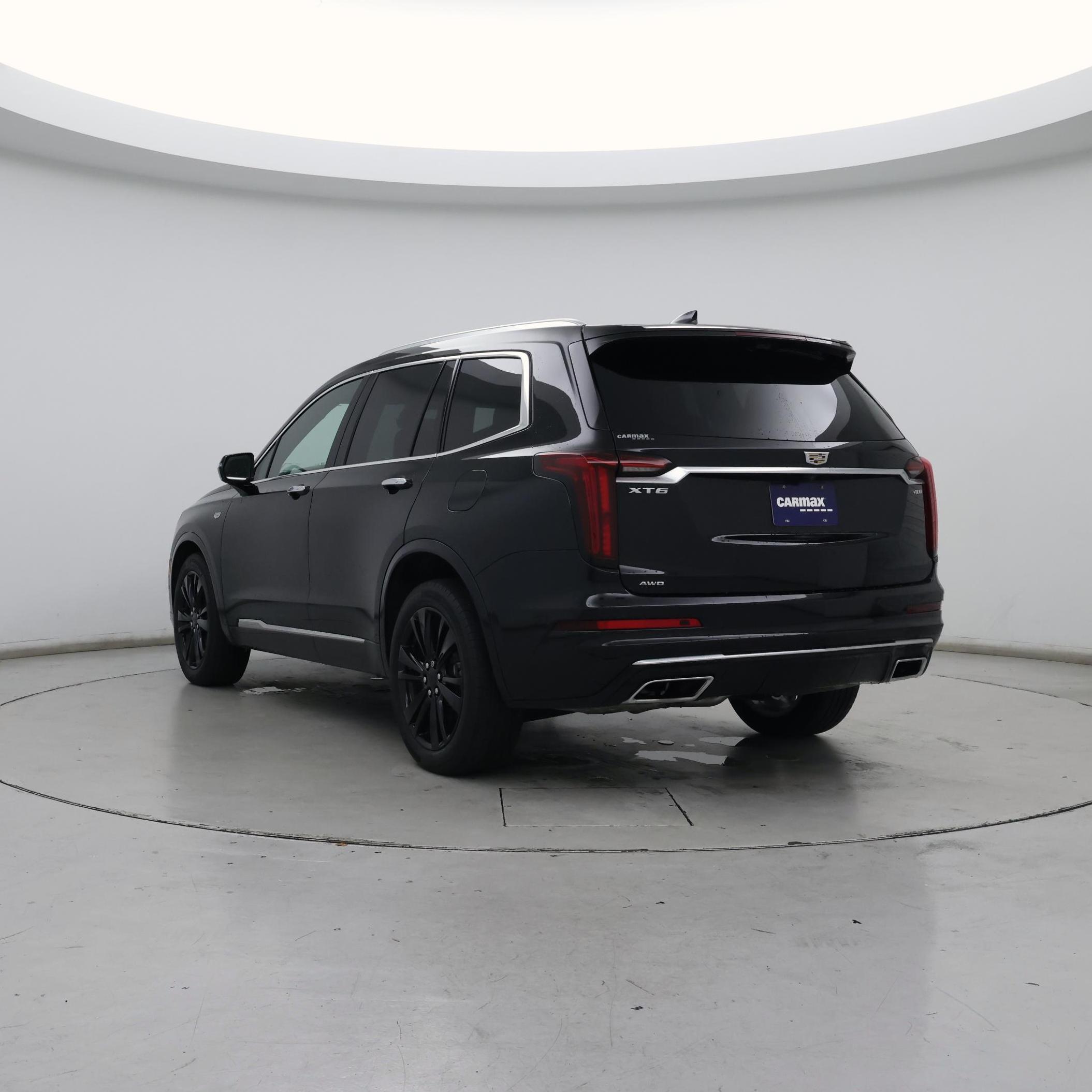 Thumbnail: 2023 Cadillac XT6 - 2