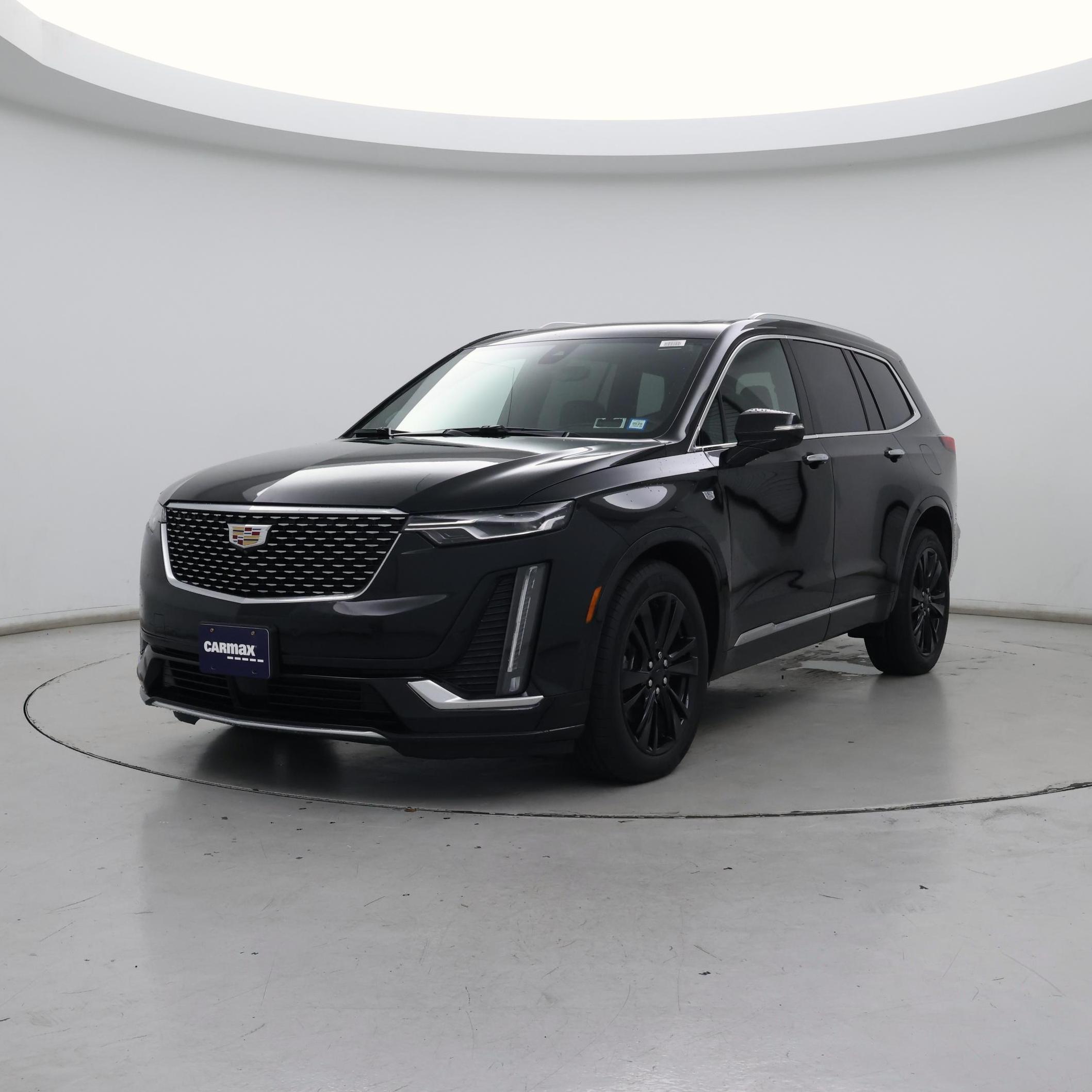 Thumbnail: 2023 Cadillac XT6 - 4