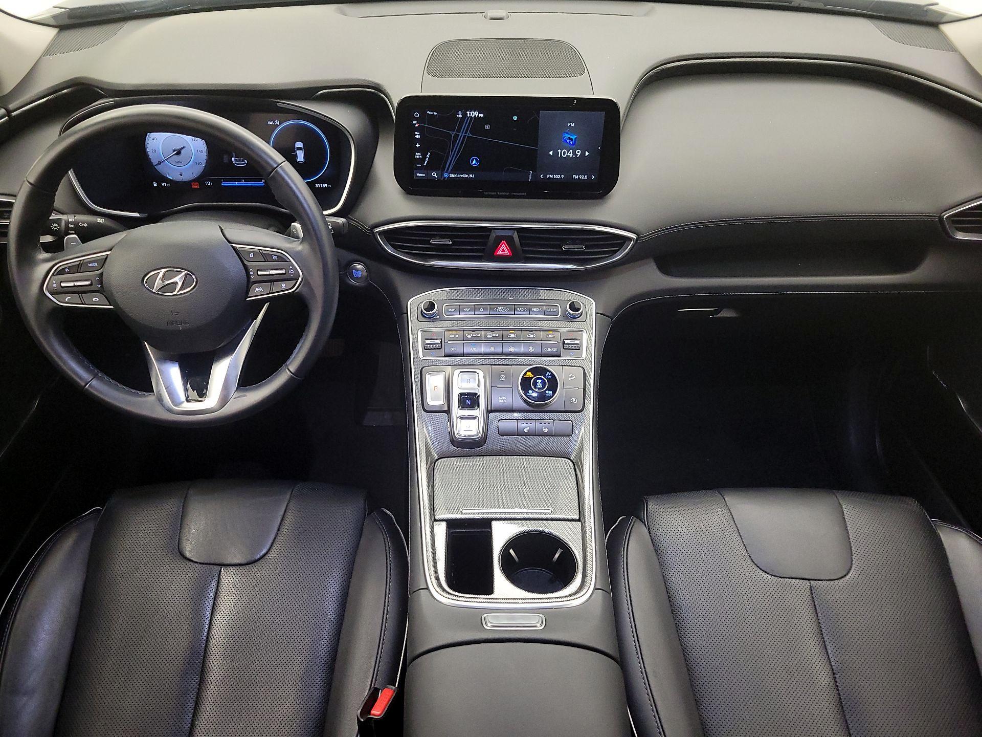 Thumbnail: 2022 Hyundai Santa Fe - 9