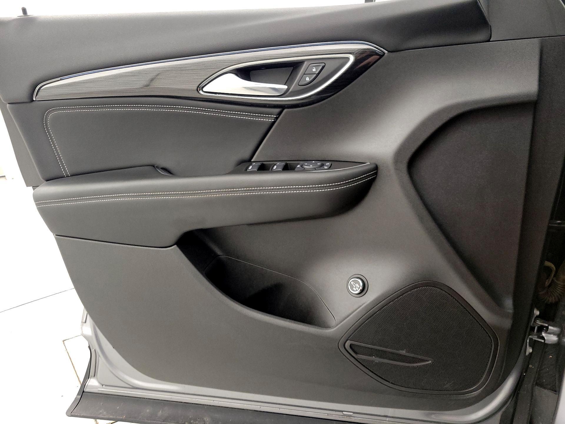 Thumbnail: 2022 Buick Envision - 12