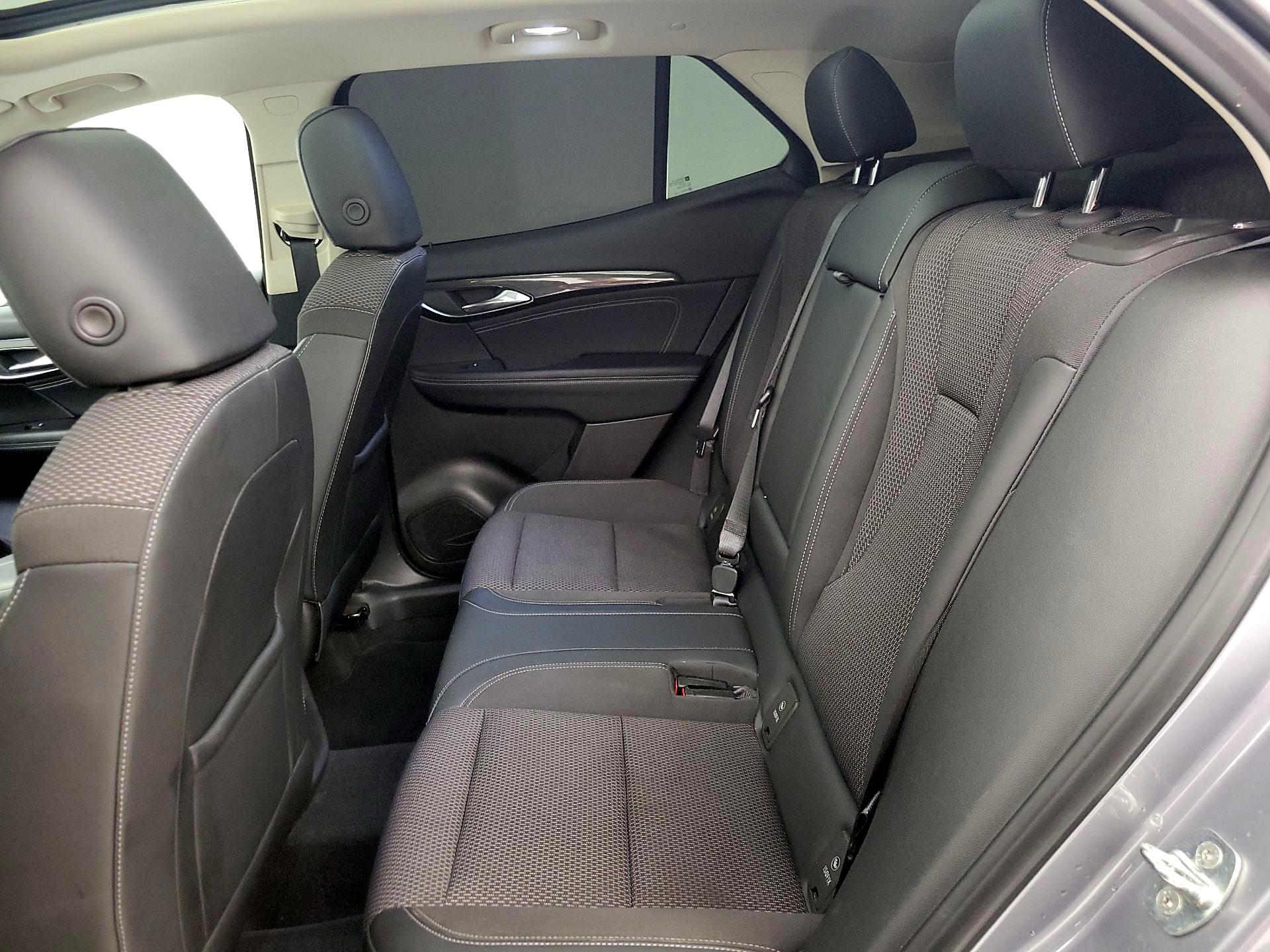 Thumbnail: 2022 Buick Envision - 20