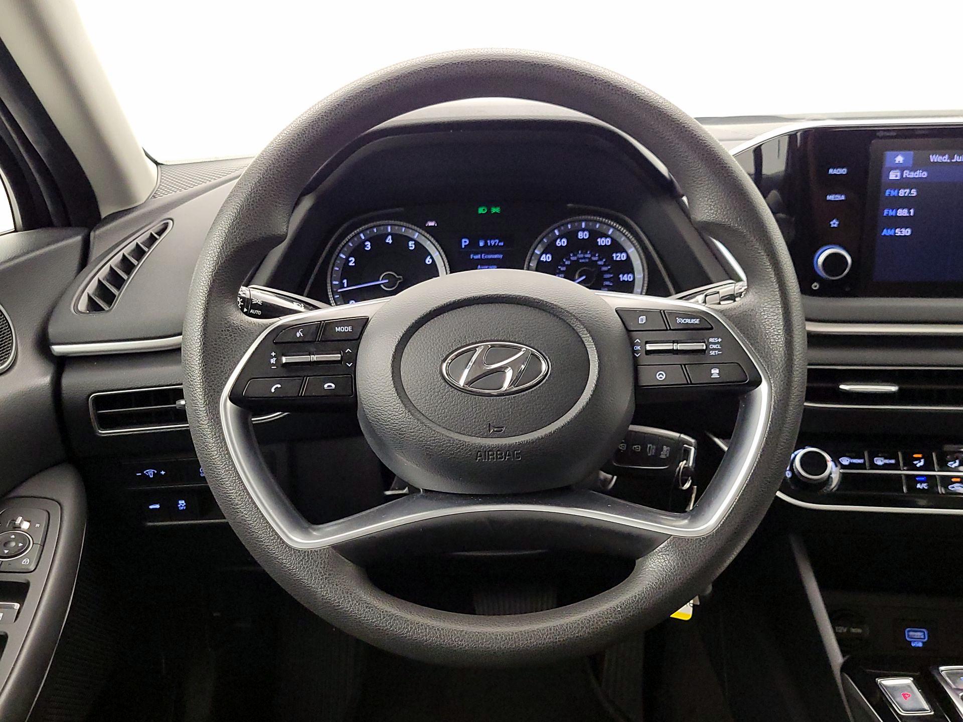 Thumbnail: 2022 Hyundai Sonata - 10