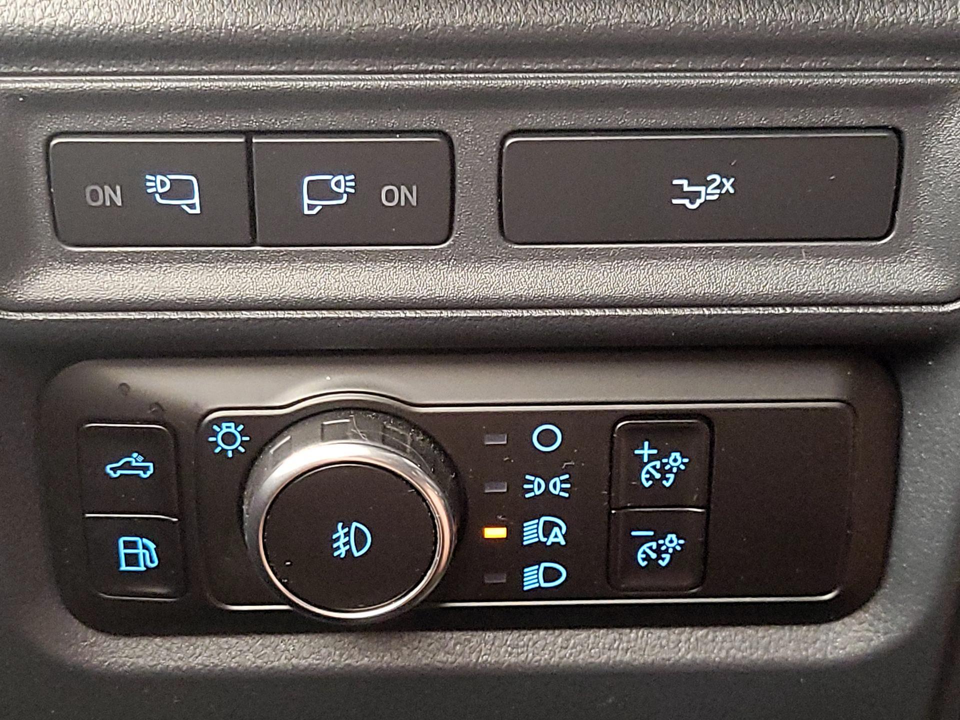 Thumbnail: 2023 Ford F-150 - 13