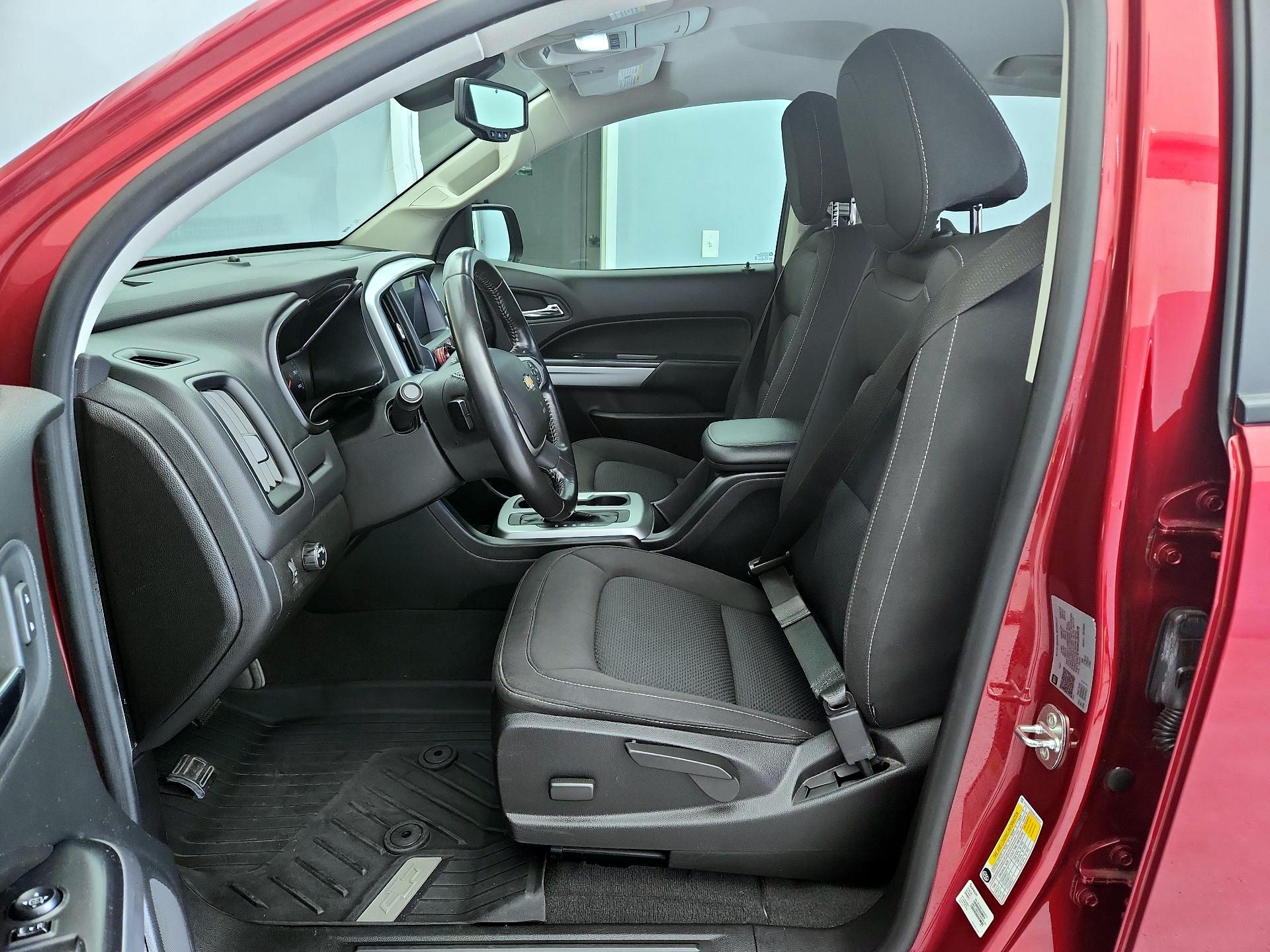 Thumbnail: 2021 Chevrolet Colorado - 11
