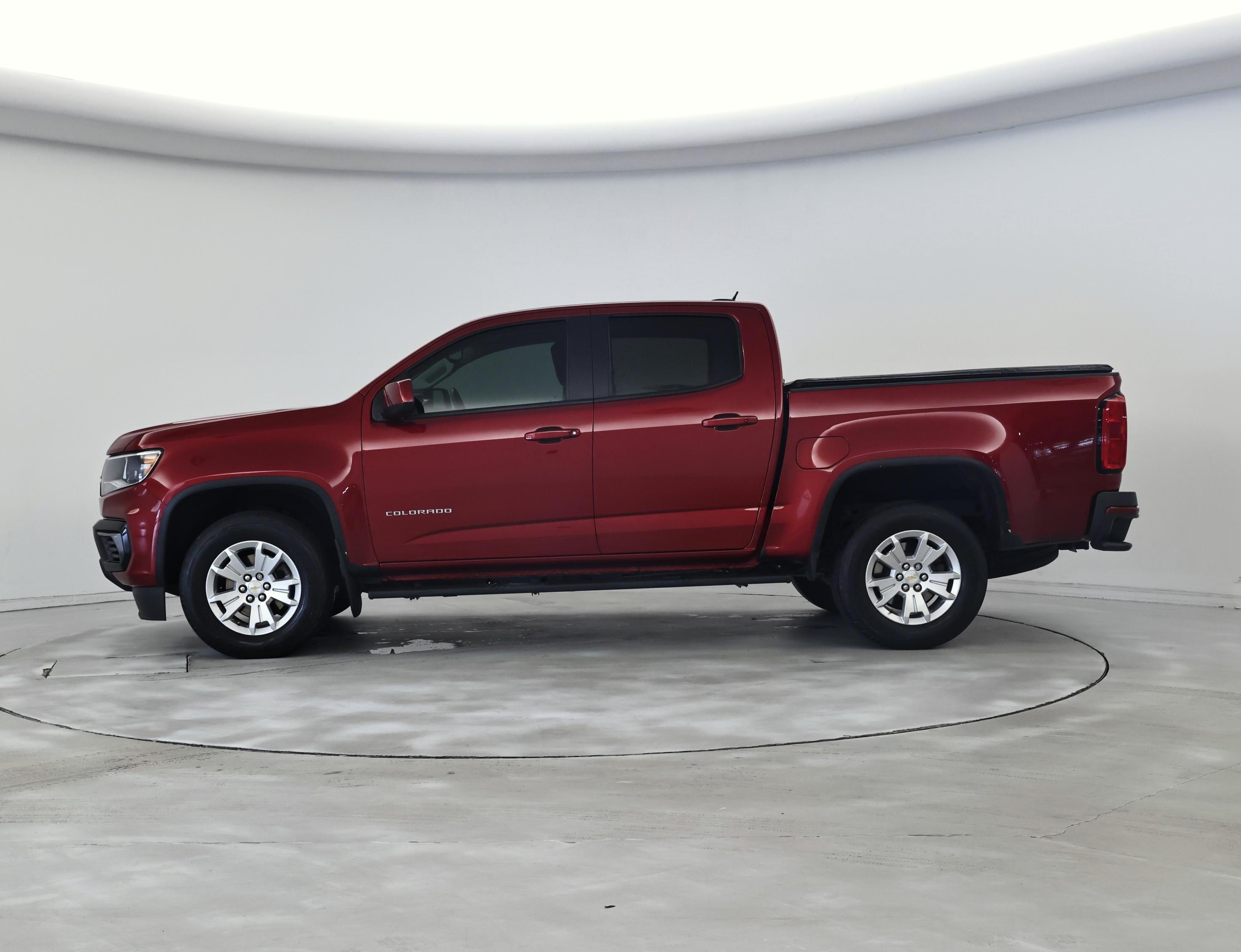 Thumbnail: 2021 Chevrolet Colorado - 3