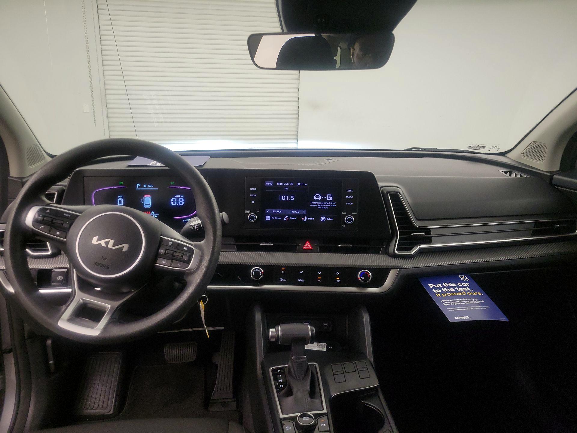 Thumbnail: 2023 Kia Sportage - 9