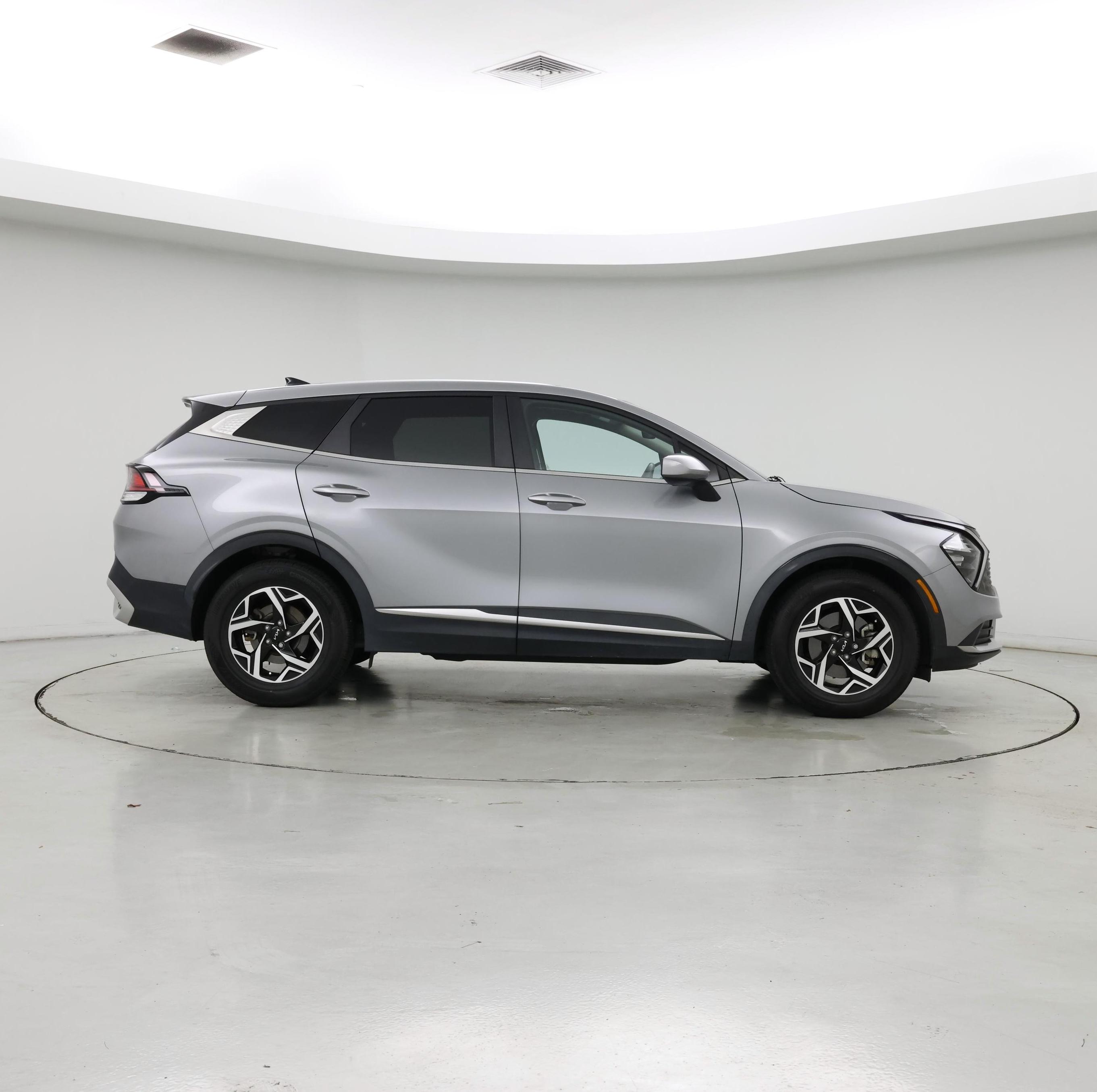 Thumbnail: 2023 Kia Sportage - 7