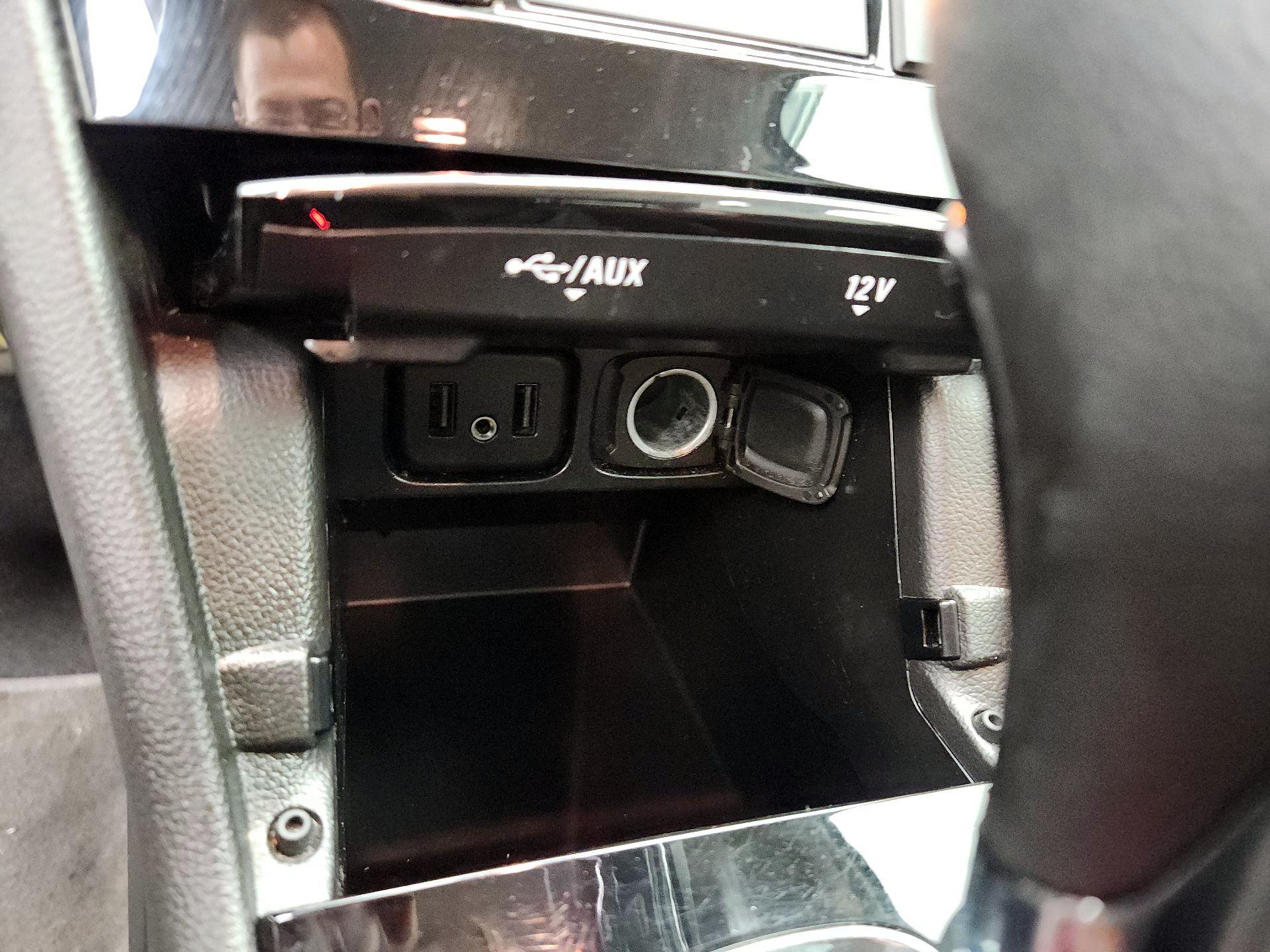 Thumbnail: 2019 Buick Encore - 18