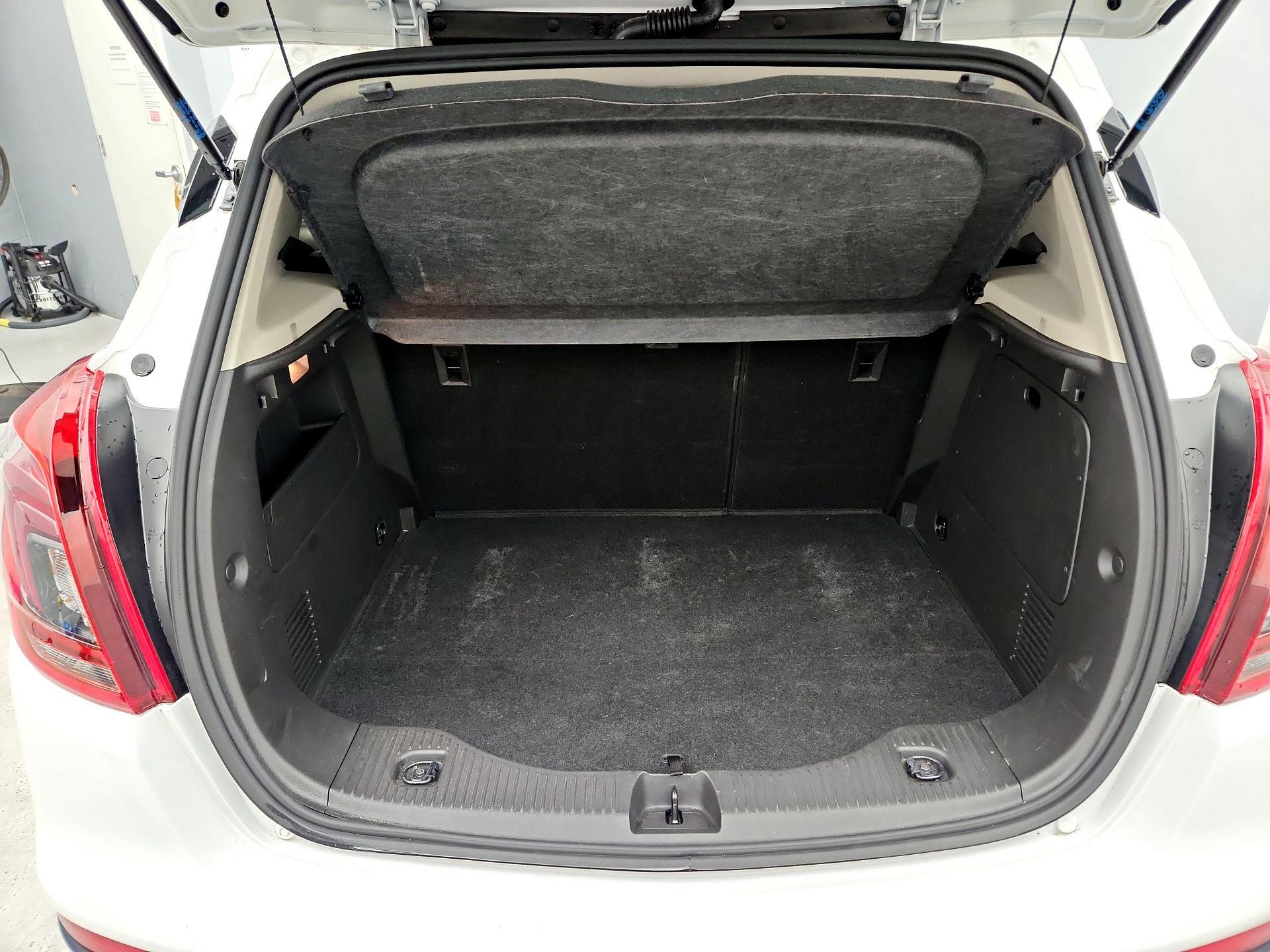 Thumbnail: 2019 Buick Encore - 20