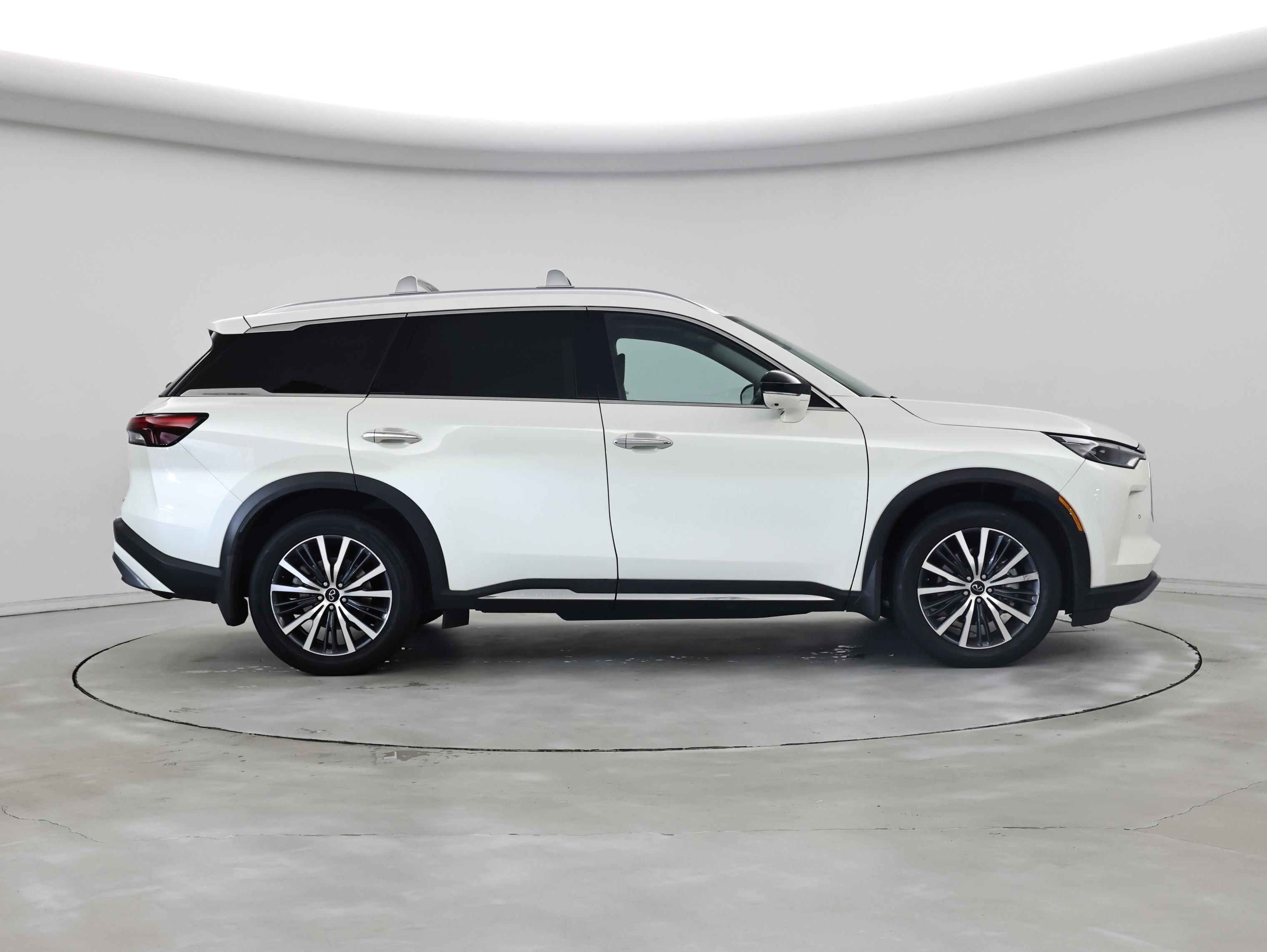 Thumbnail: 2023 INFINITI QX60 - 7