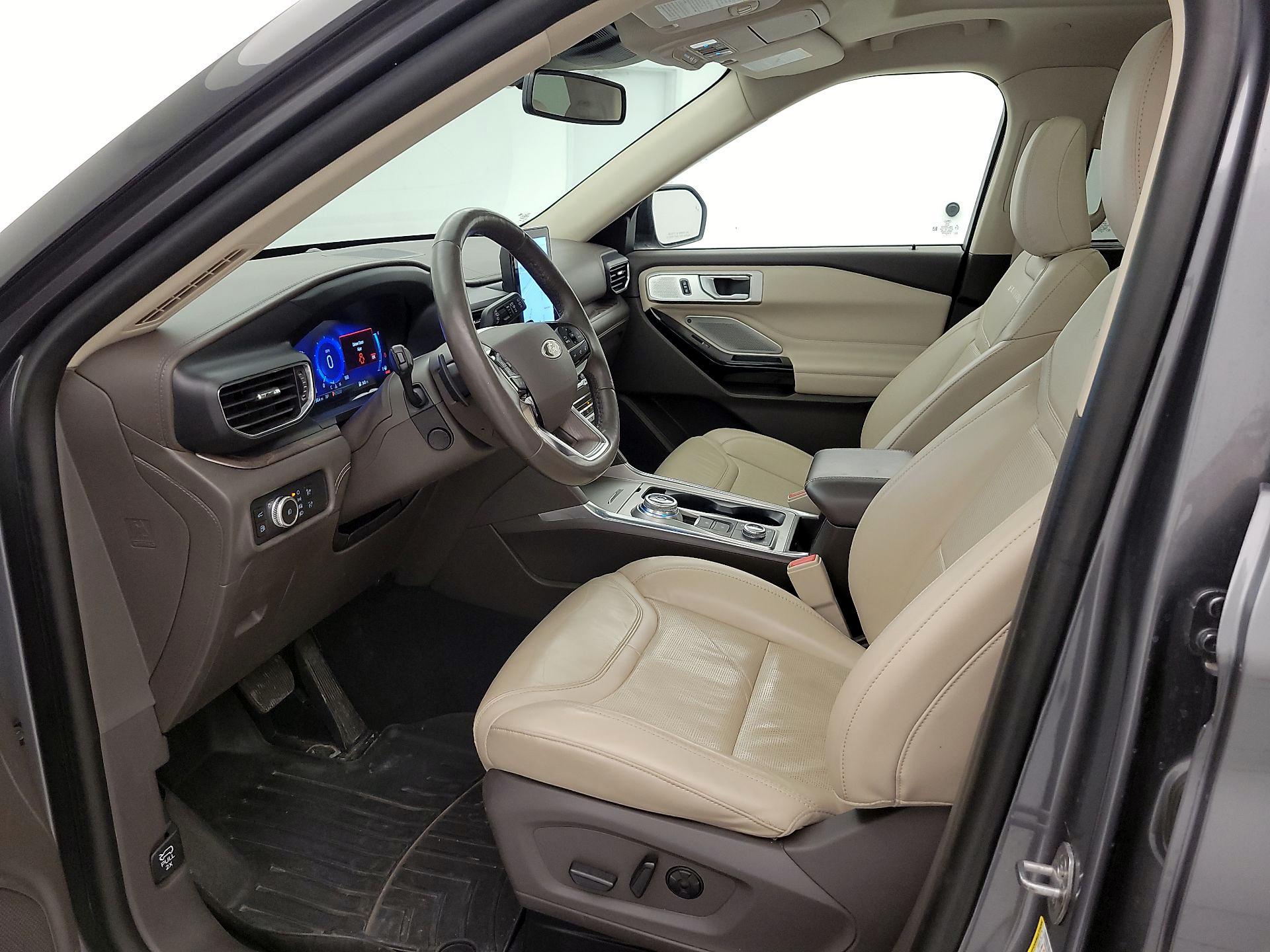 Thumbnail: 2021 Ford Explorer - 11