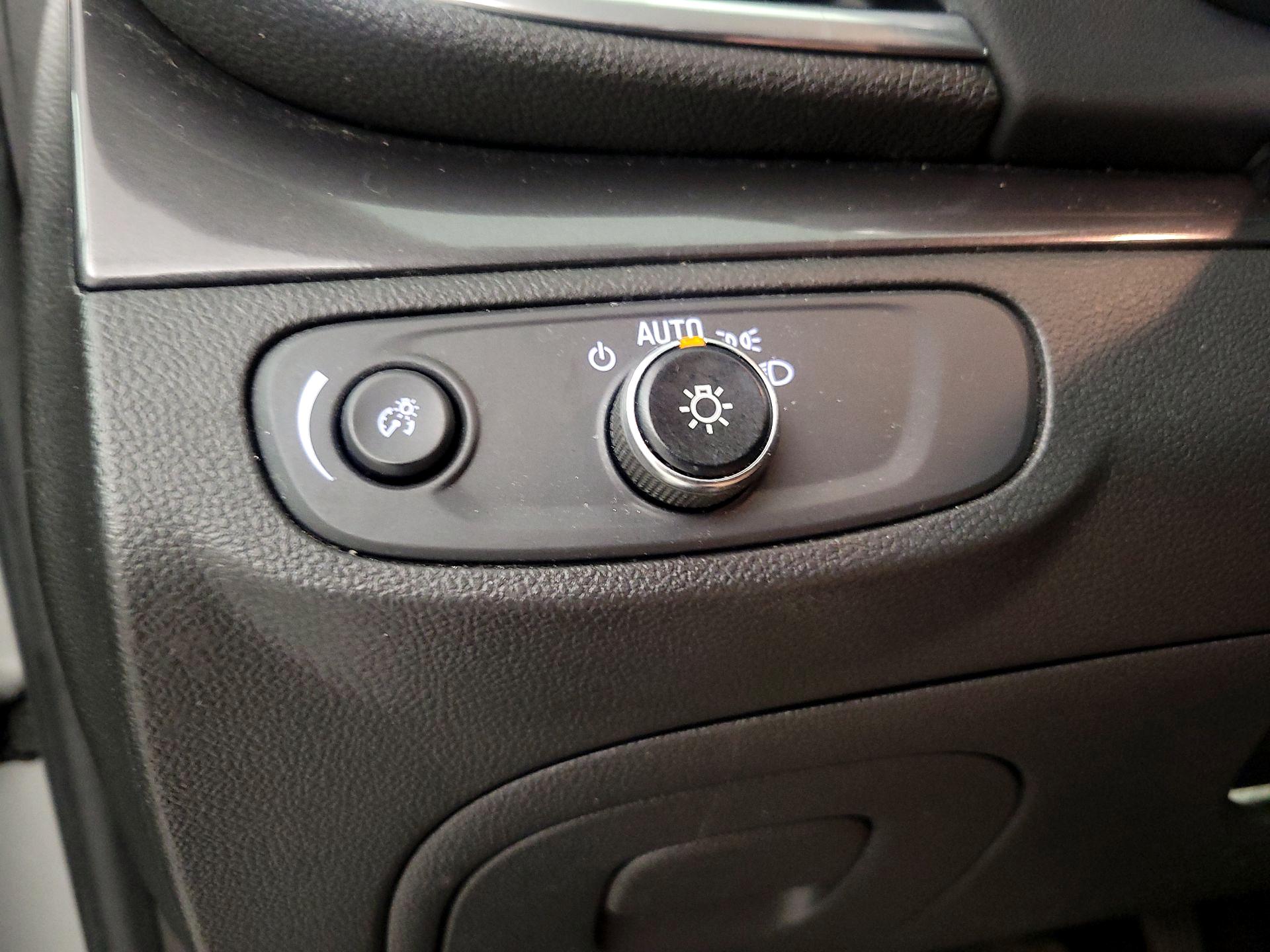 Thumbnail: 2019 Buick Encore - 13