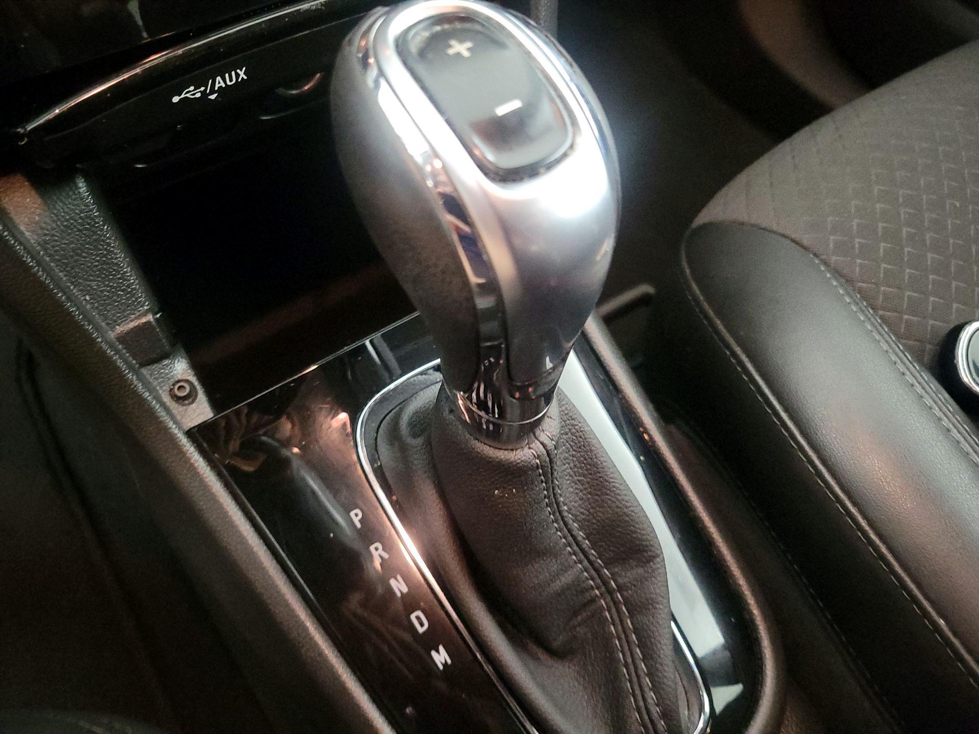 Thumbnail: 2019 Buick Encore - 17