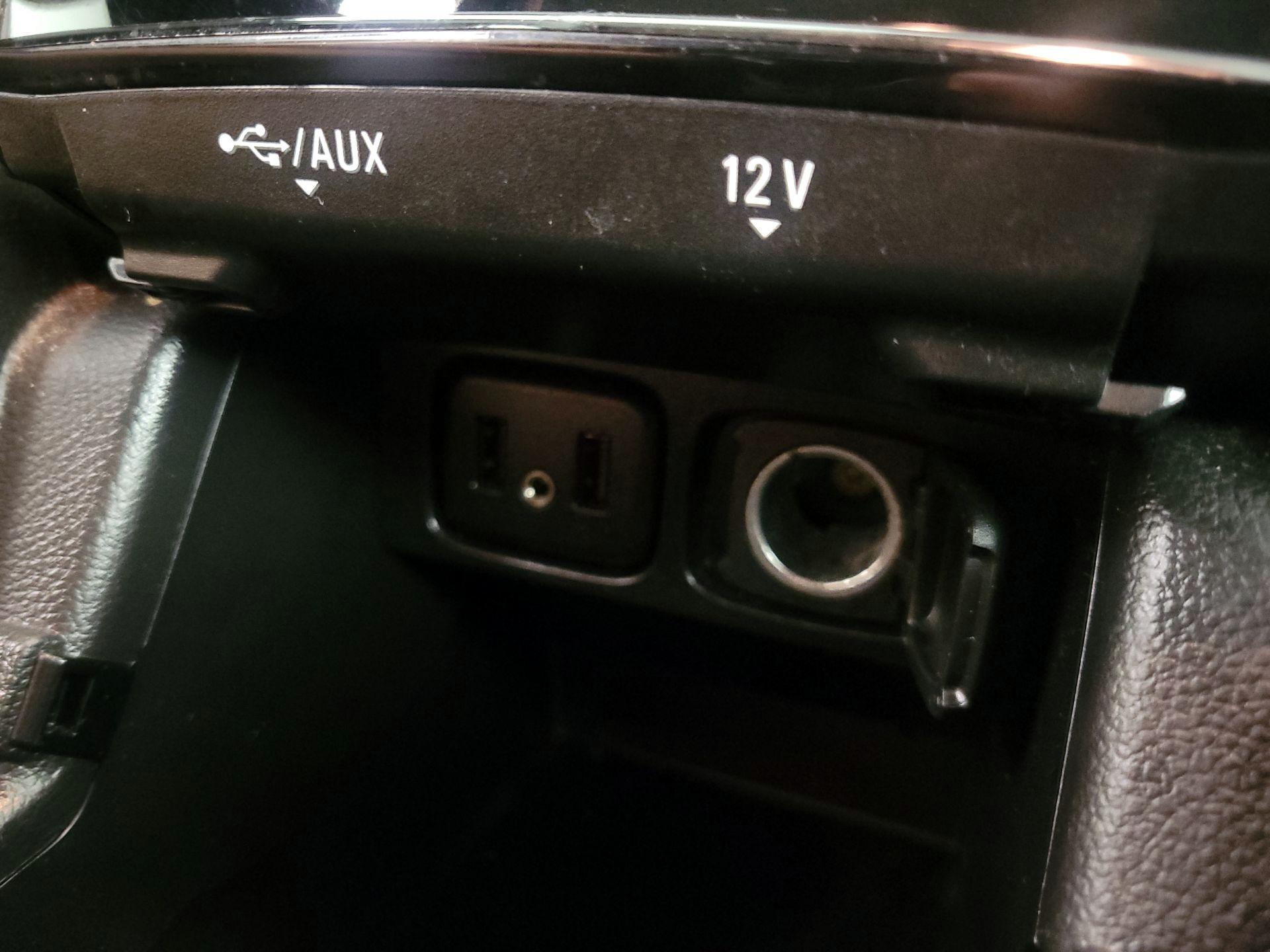 Thumbnail: 2019 Buick Encore - 18