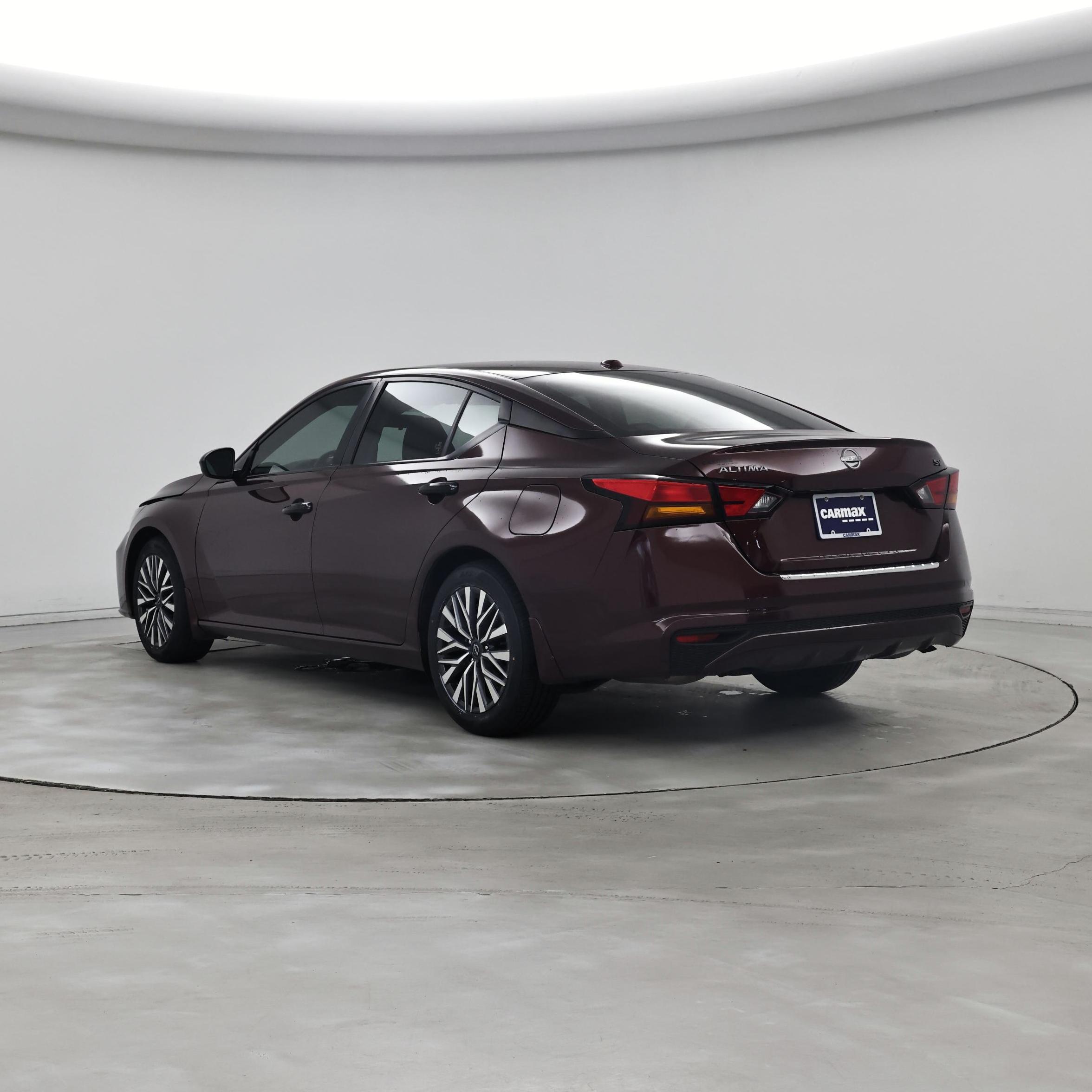 Thumbnail: 2023 Nissan Altima - 2