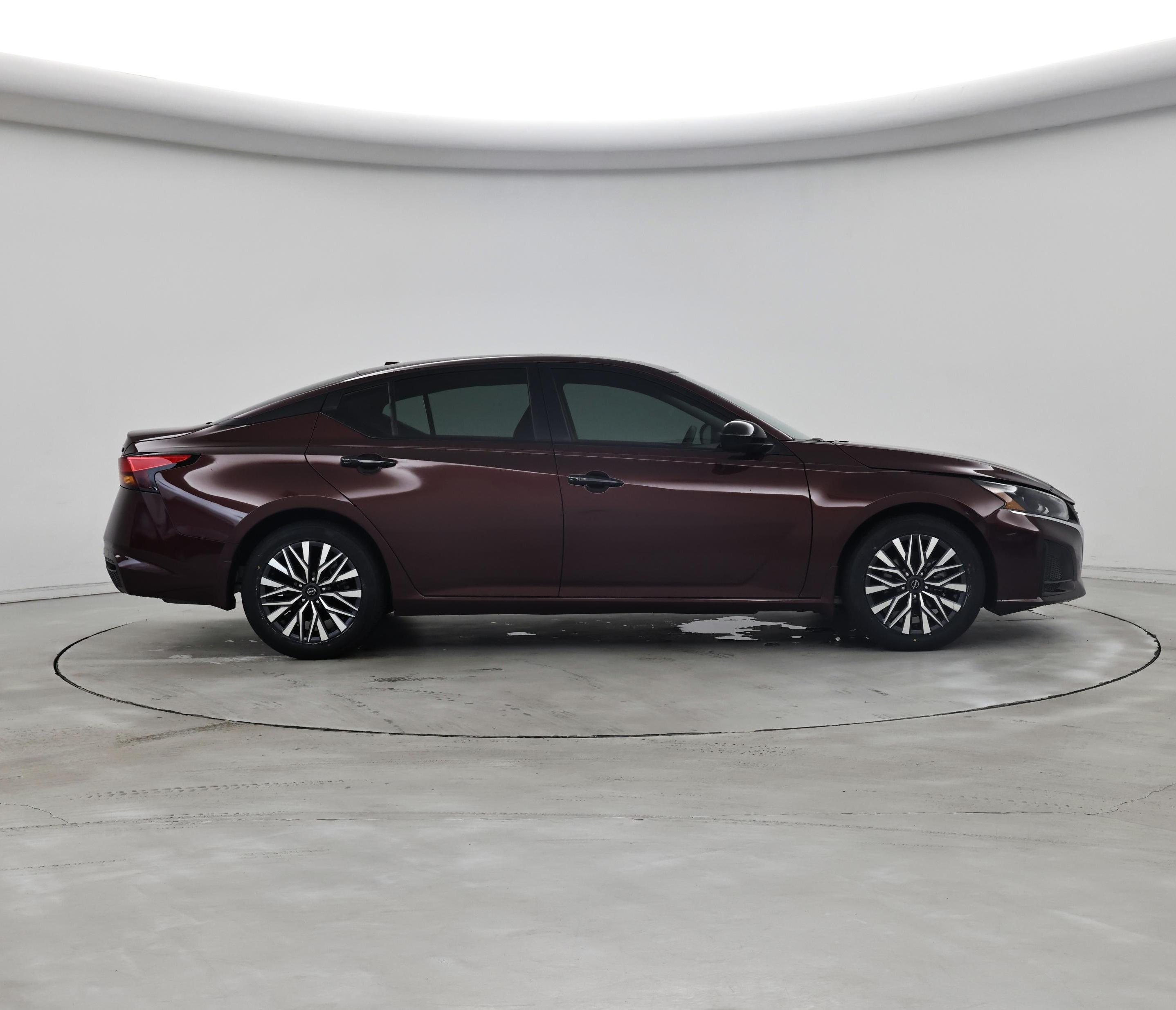 Thumbnail: 2023 Nissan Altima - 7