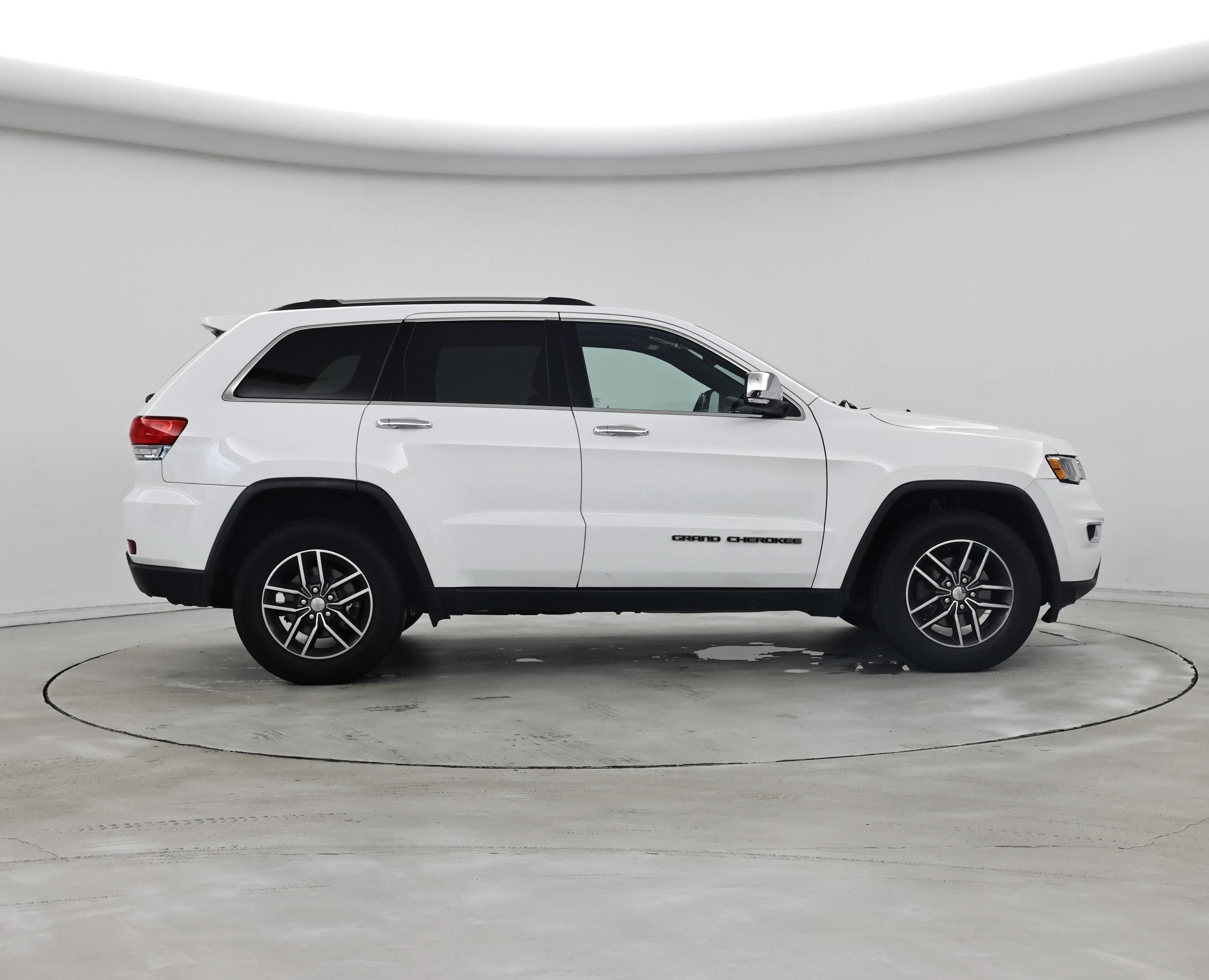 Thumbnail: 2018 Jeep Grand Cherokee - 7
