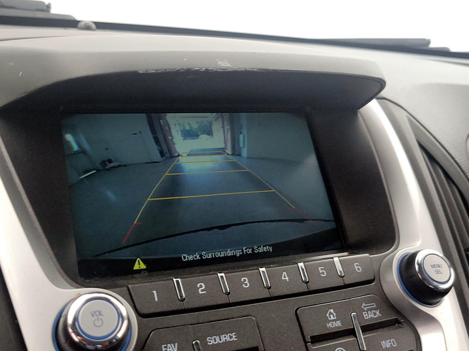 Thumbnail: 2016 Chevrolet Equinox - 13