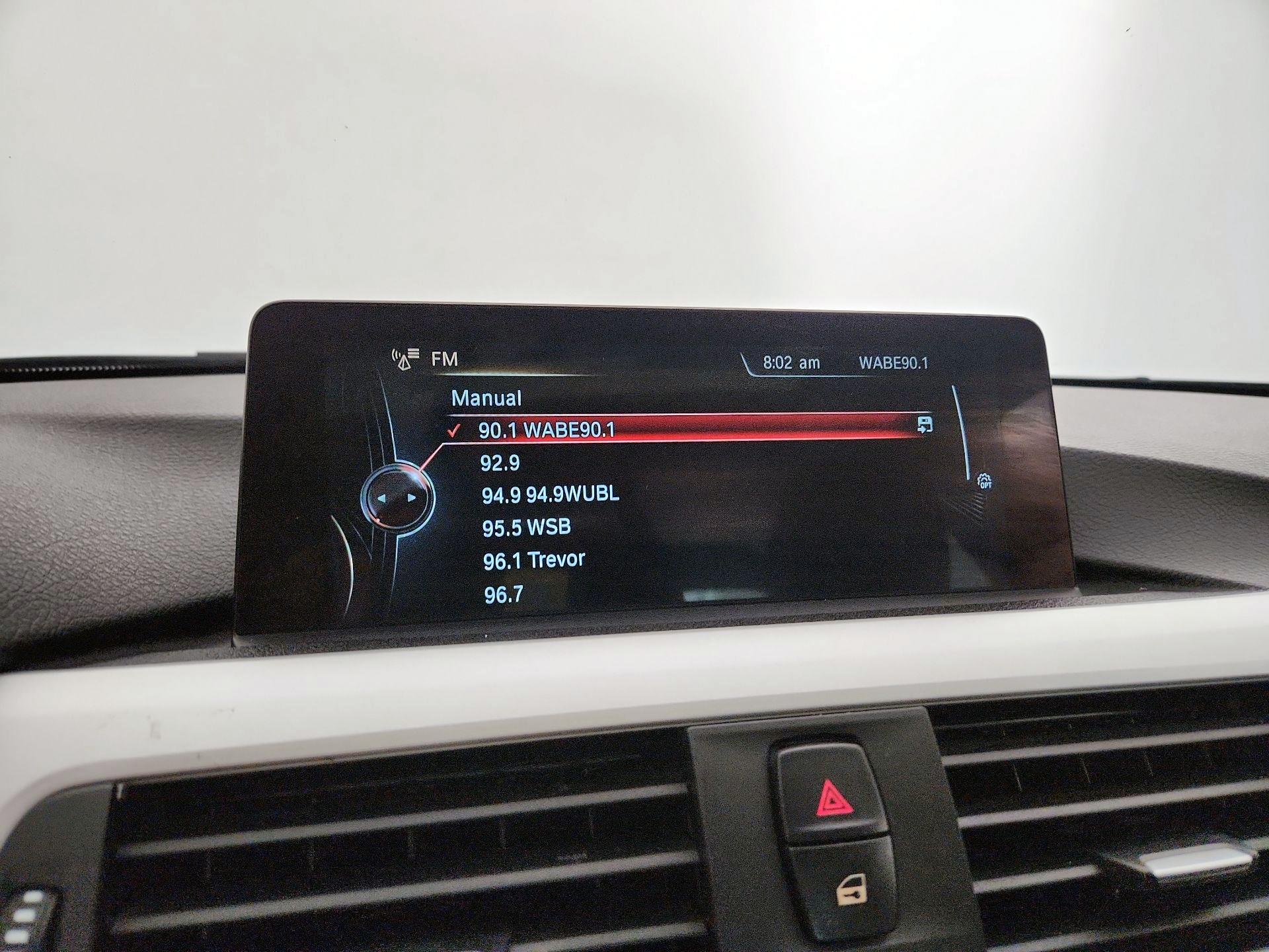 Thumbnail: 2016 BMW 3 Series - 16