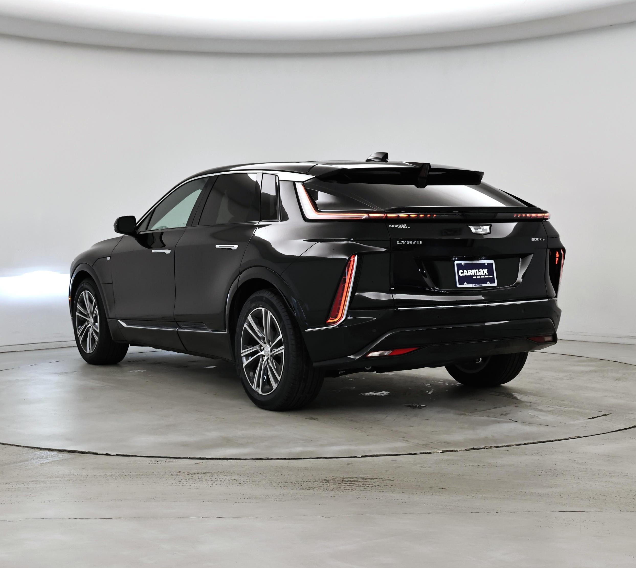Thumbnail: 2024 Cadillac Lyriq - 2