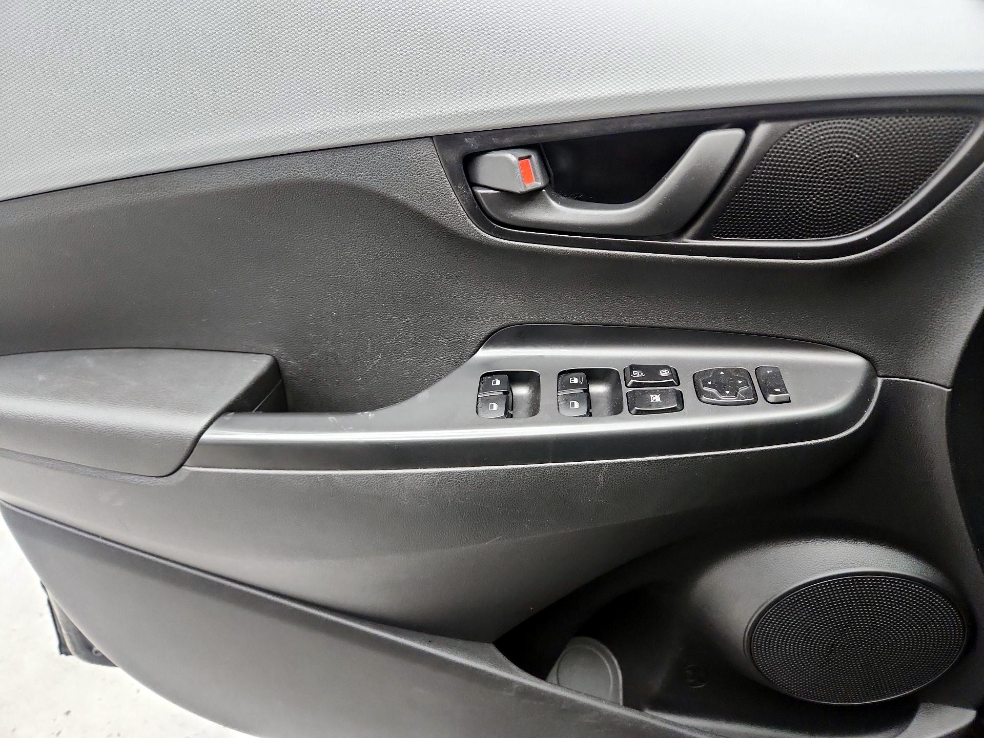 Thumbnail: 2019 Hyundai Kona - 12