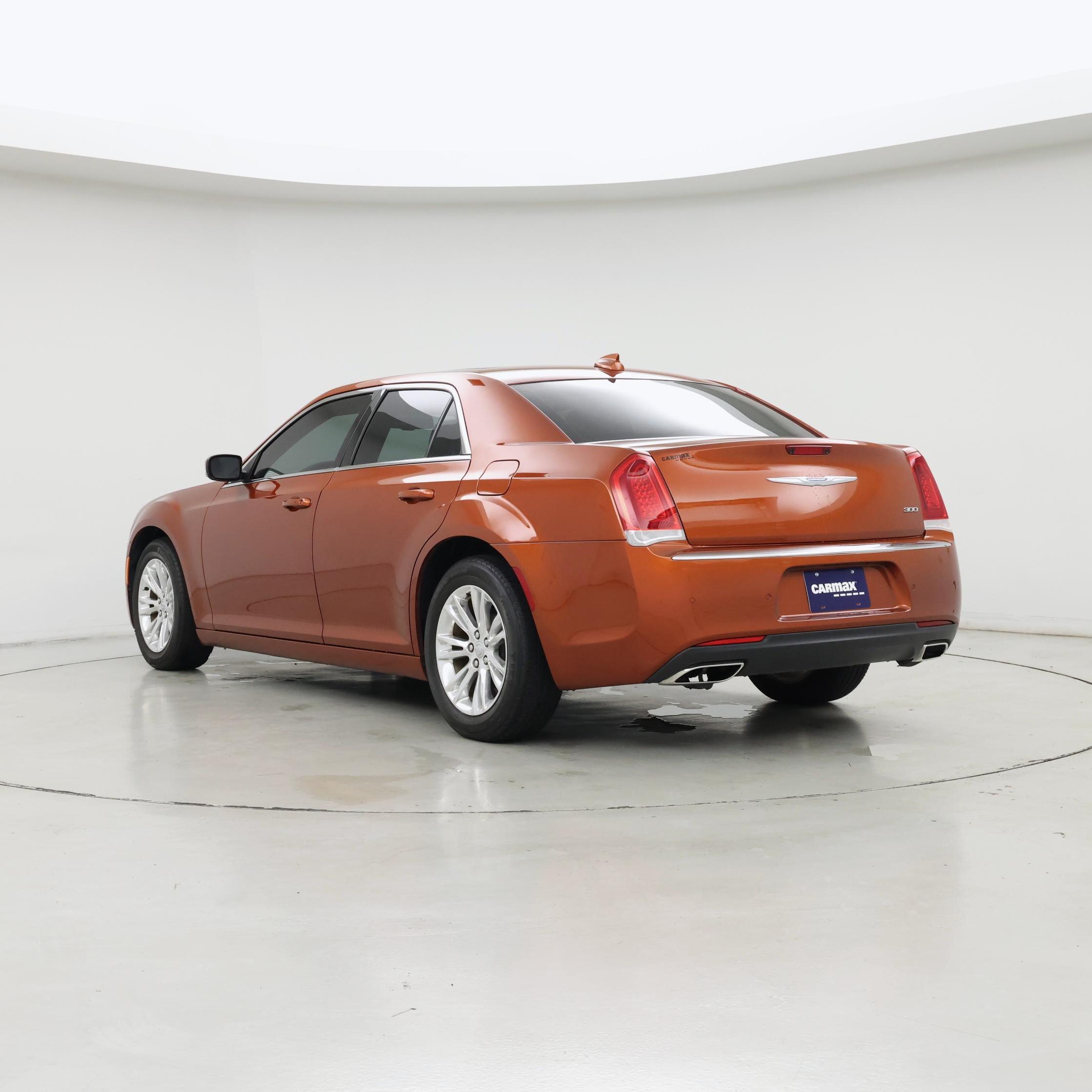 Thumbnail: 2021 Chrysler 300 - 2