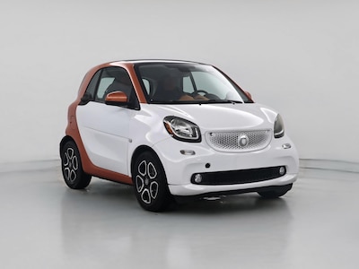White 2016 Smart Fortwo Passion