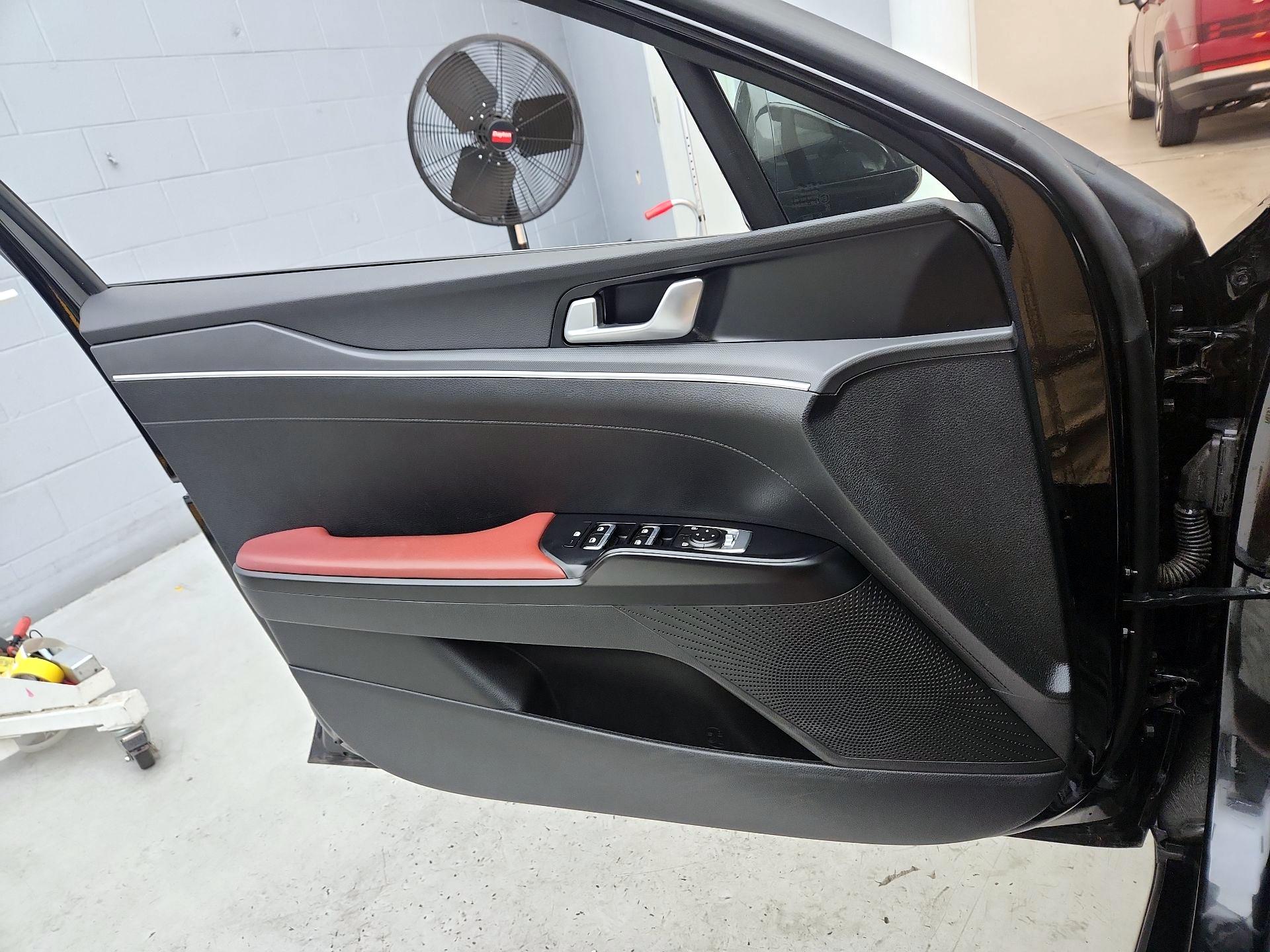 Thumbnail: 2023 Kia K5 - 12