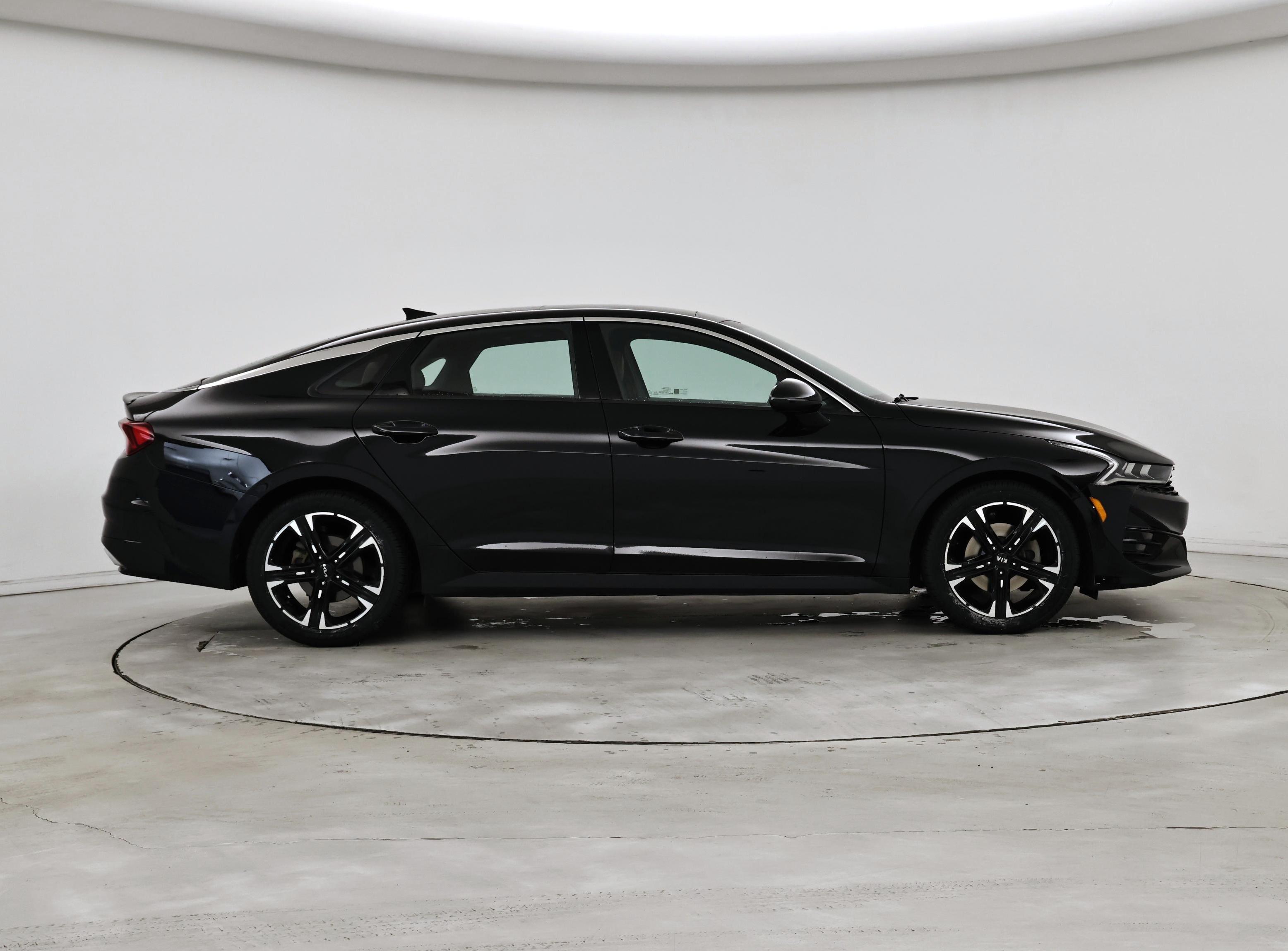 Thumbnail: 2023 Kia K5 - 7