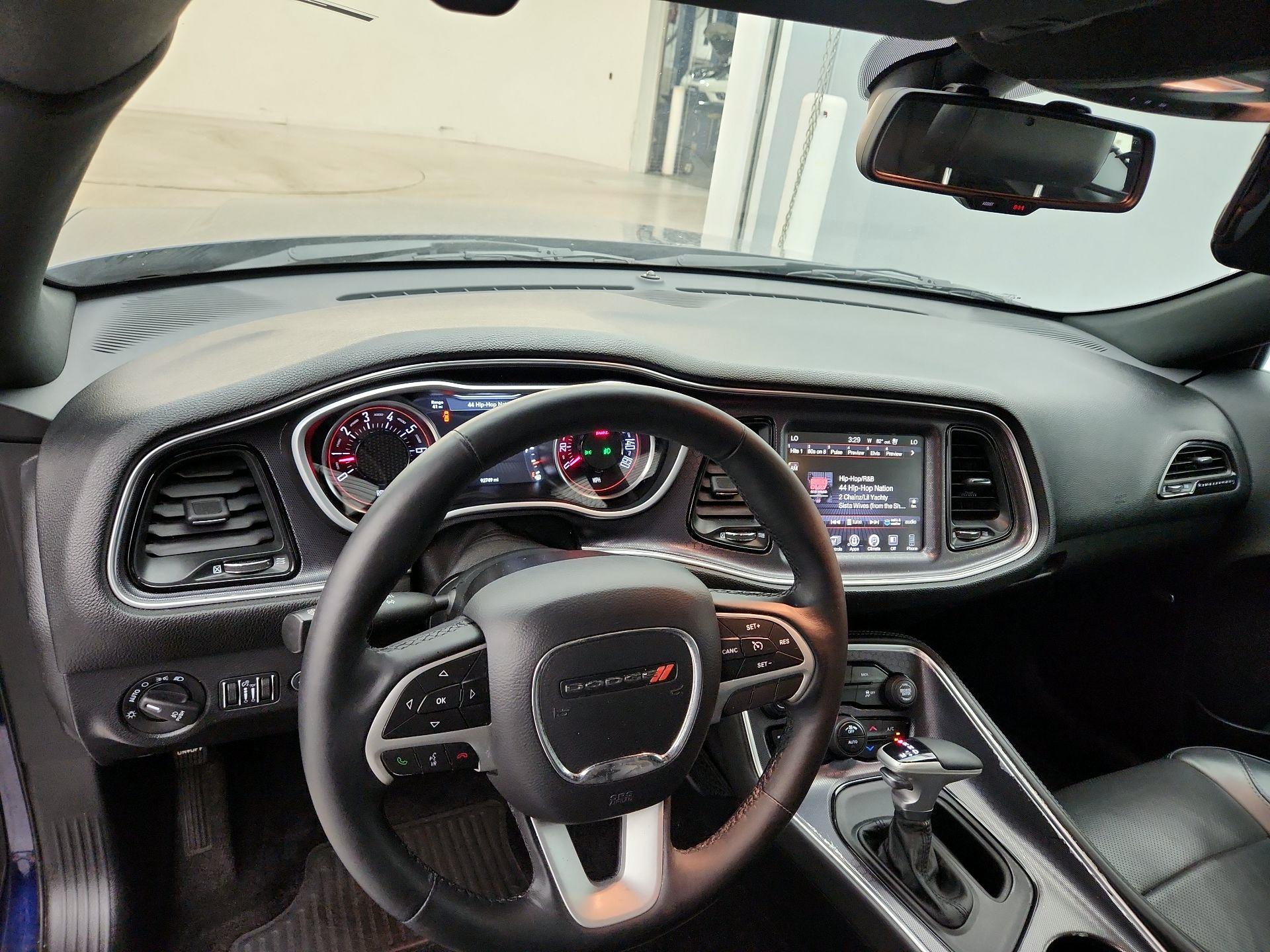 Thumbnail: 2016 Dodge Challenger - 9
