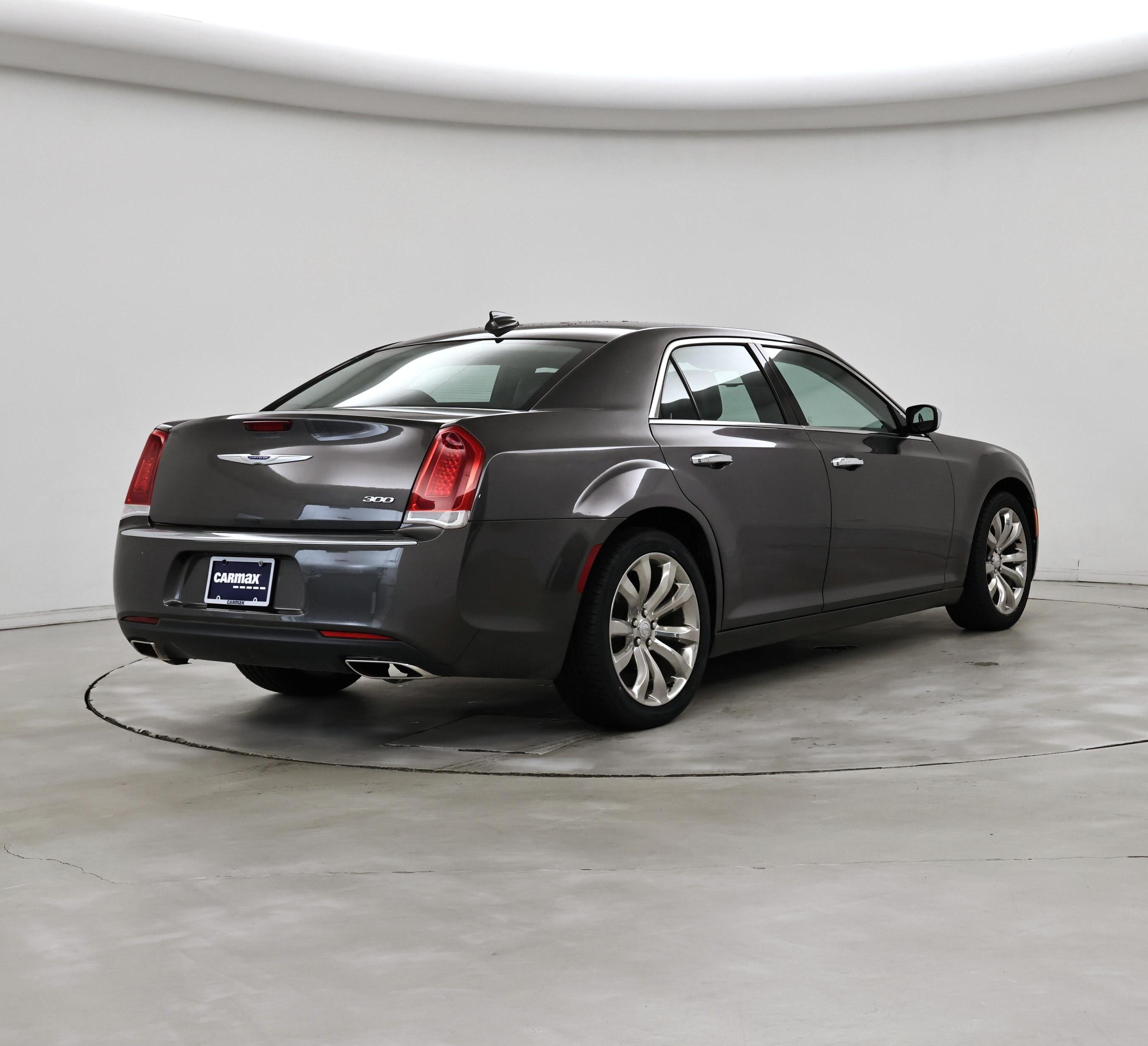 Thumbnail: 2019 Chrysler 300 - 8