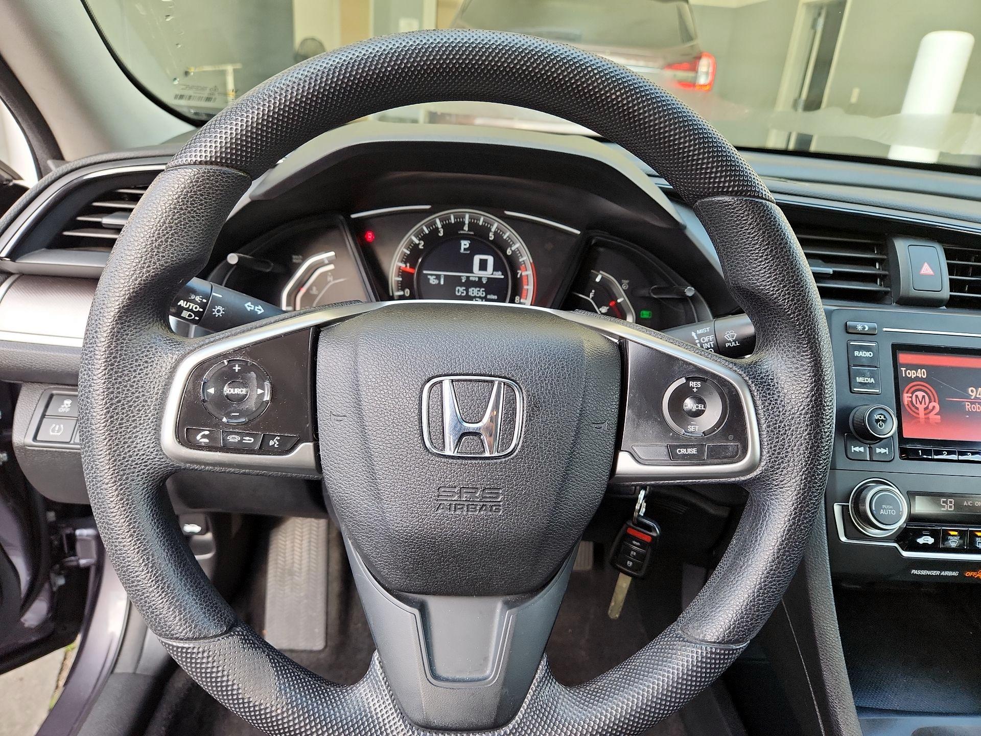 Thumbnail: 2017 Honda Civic - 10