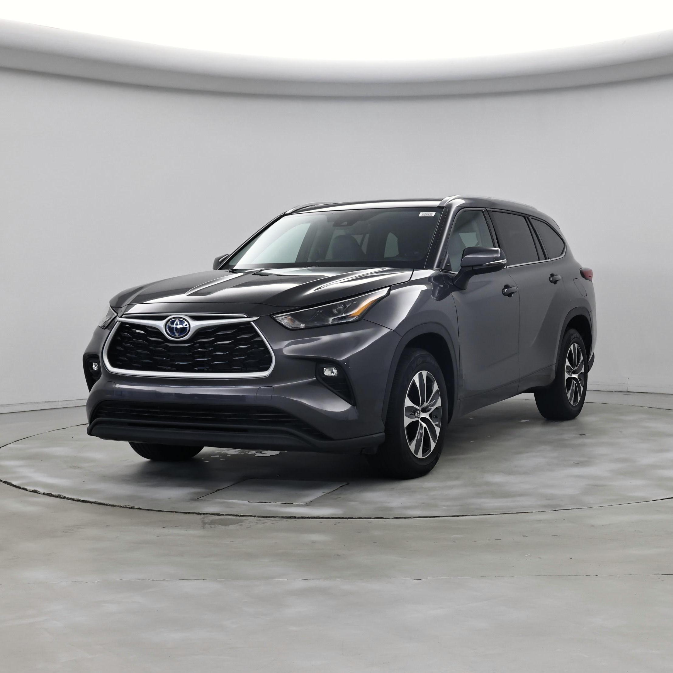 Thumbnail: 2022 Toyota Highlander - 4