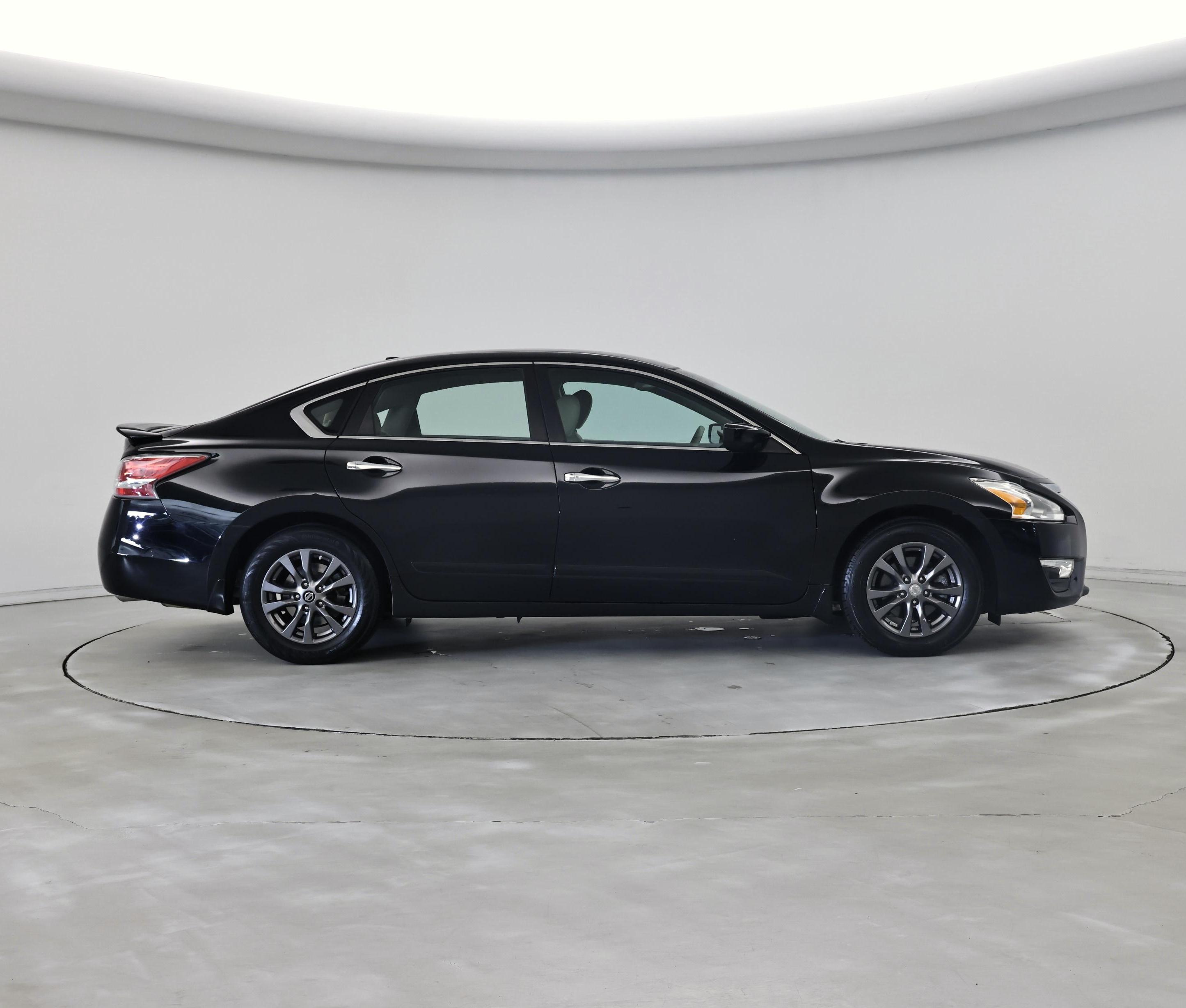 Thumbnail: 2015 Nissan Altima - 7