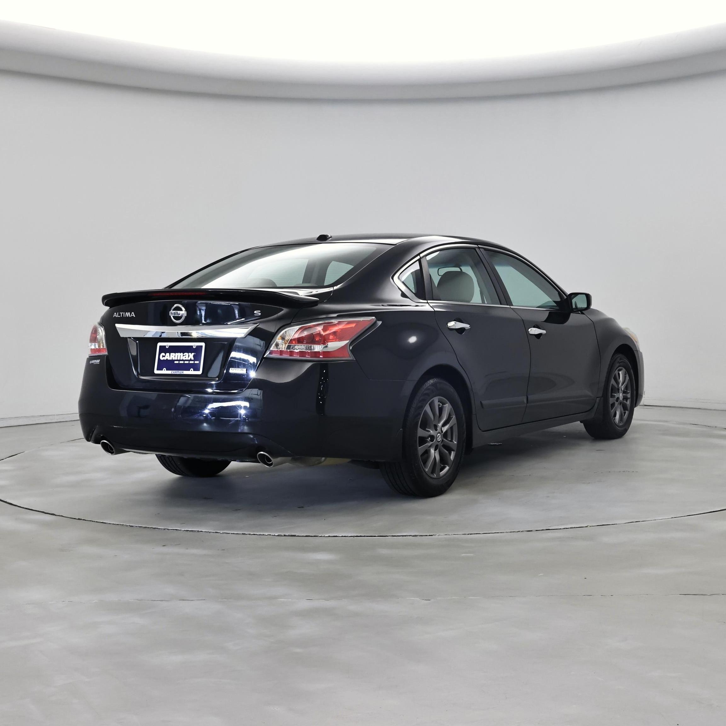 Thumbnail: 2015 Nissan Altima - 8