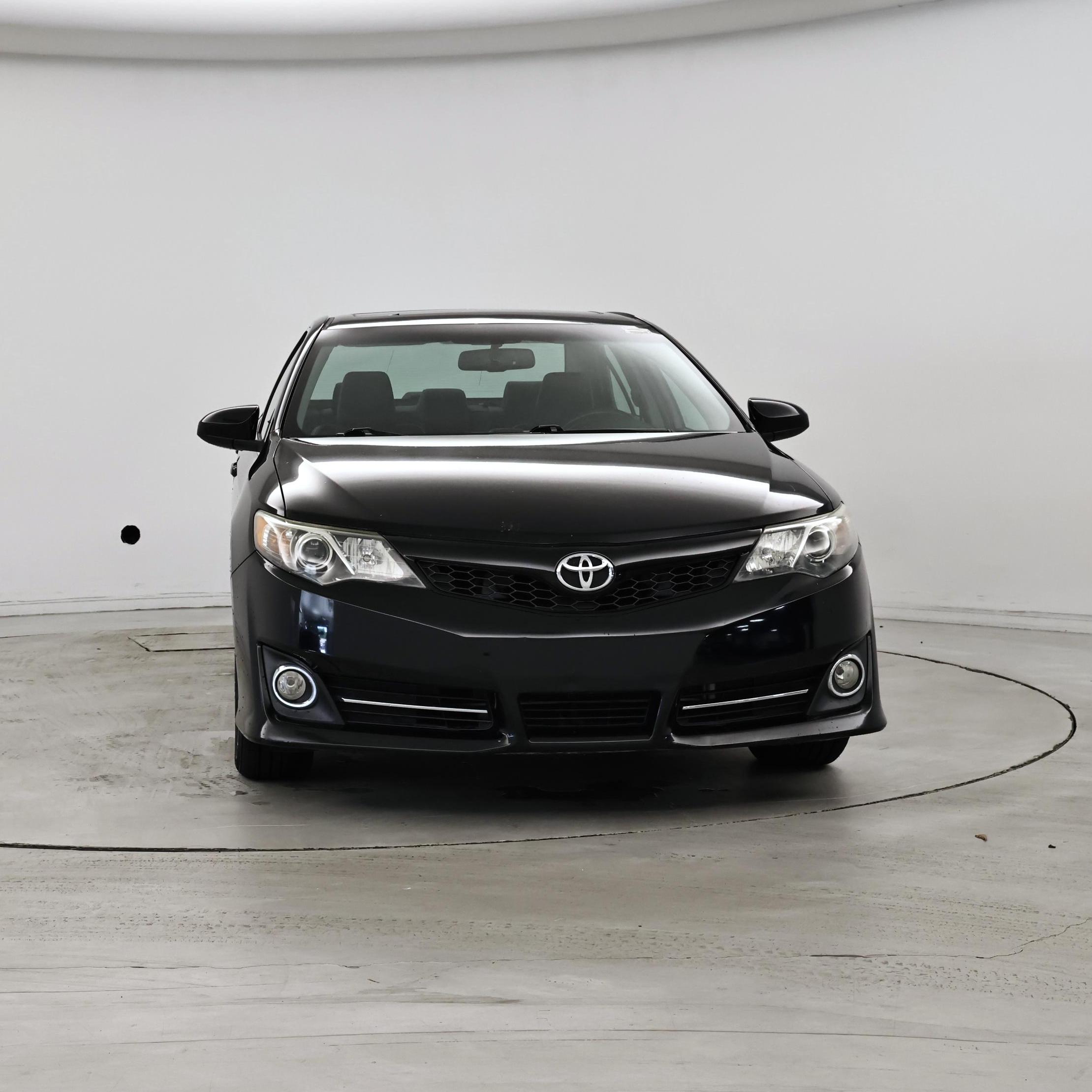 Thumbnail: 2014 Toyota Camry - 5