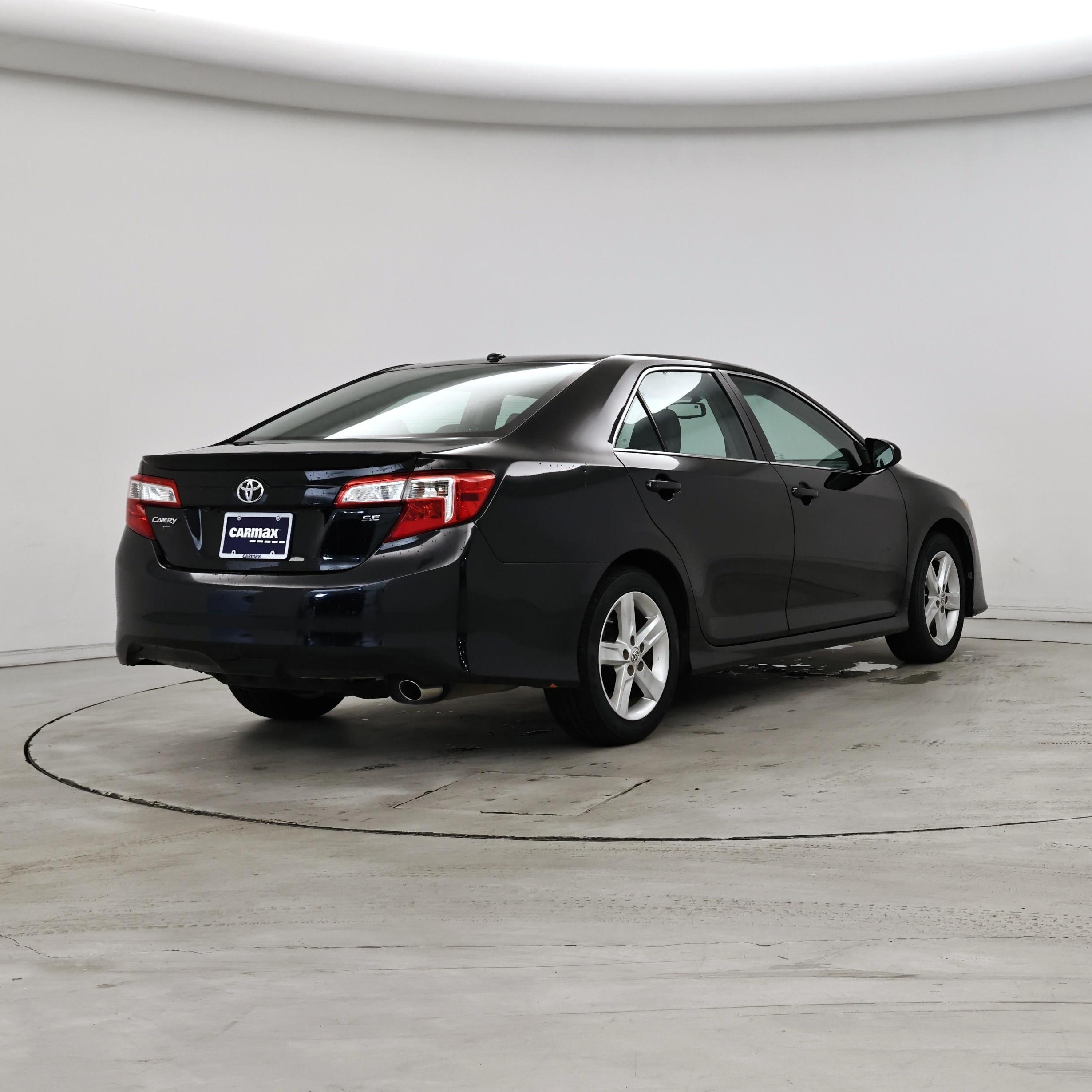 Thumbnail: 2014 Toyota Camry - 8