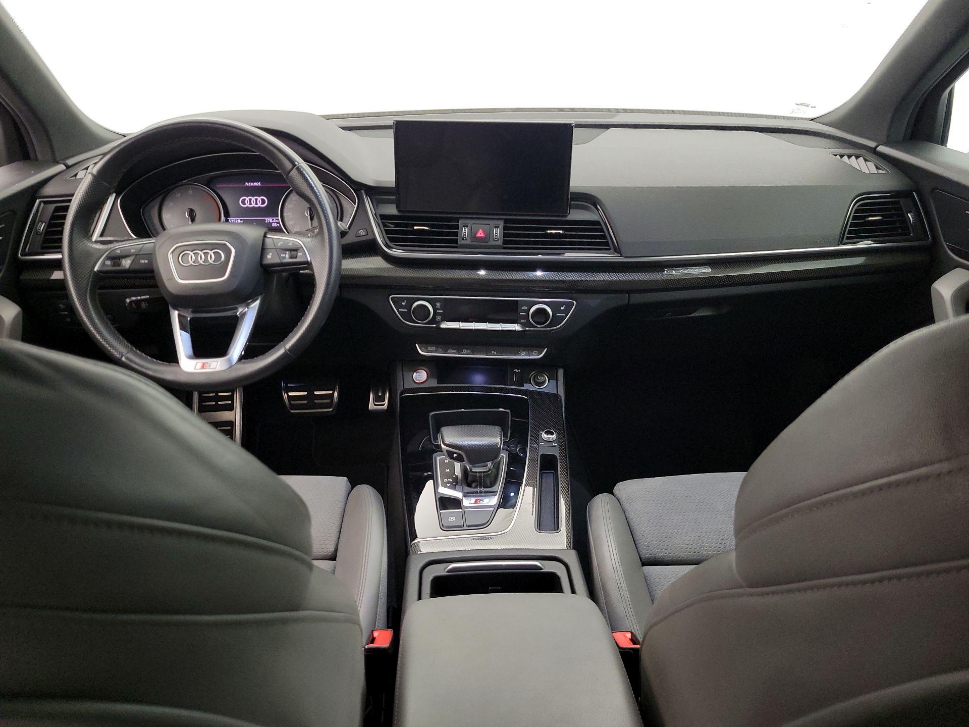 Thumbnail: 2022 Audi SQ5 - 9