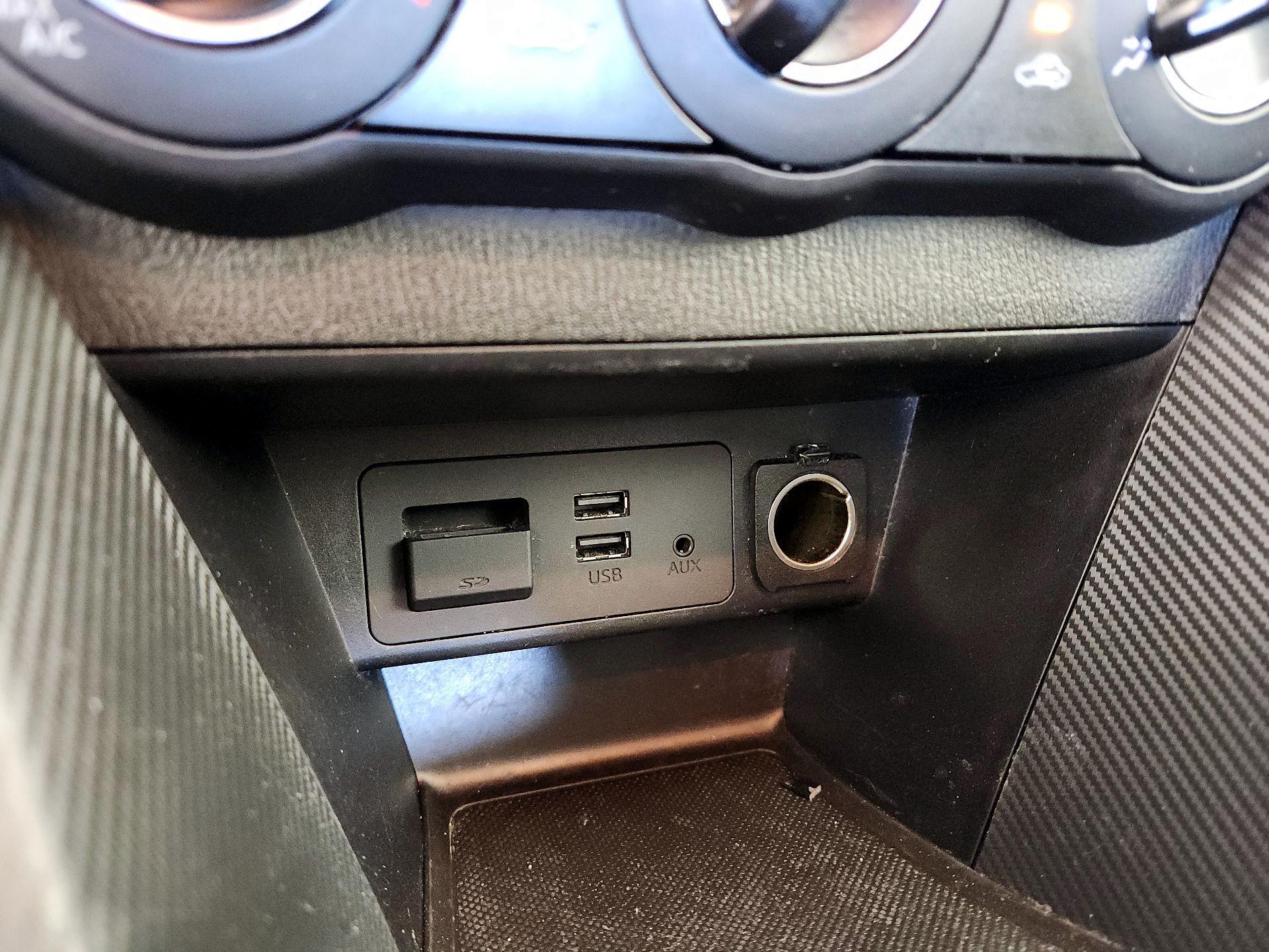 Thumbnail: 2018 Toyota Yaris iA - 18