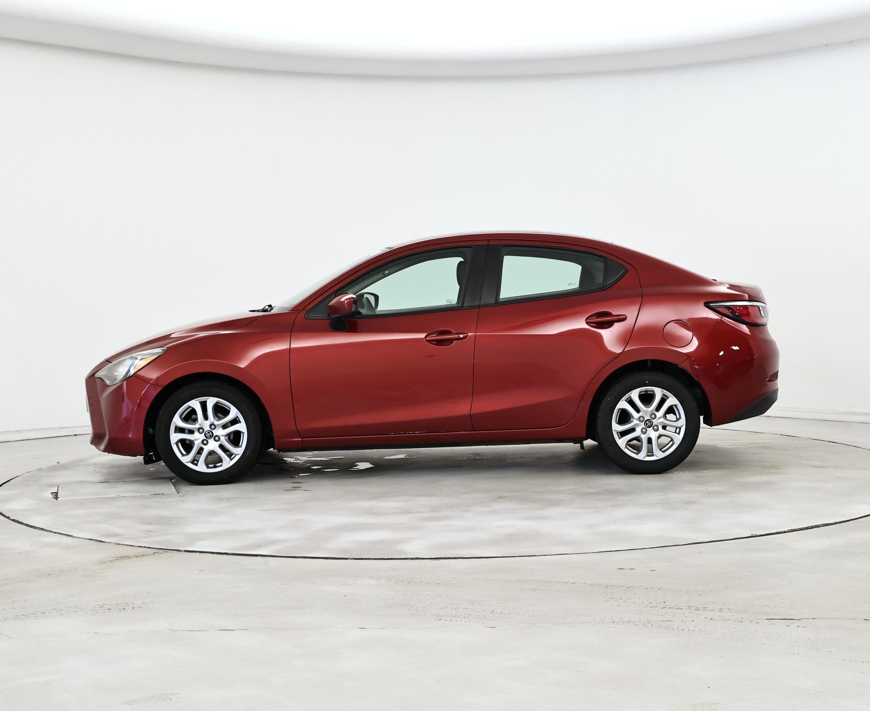 Thumbnail: 2018 Toyota Yaris iA - 3