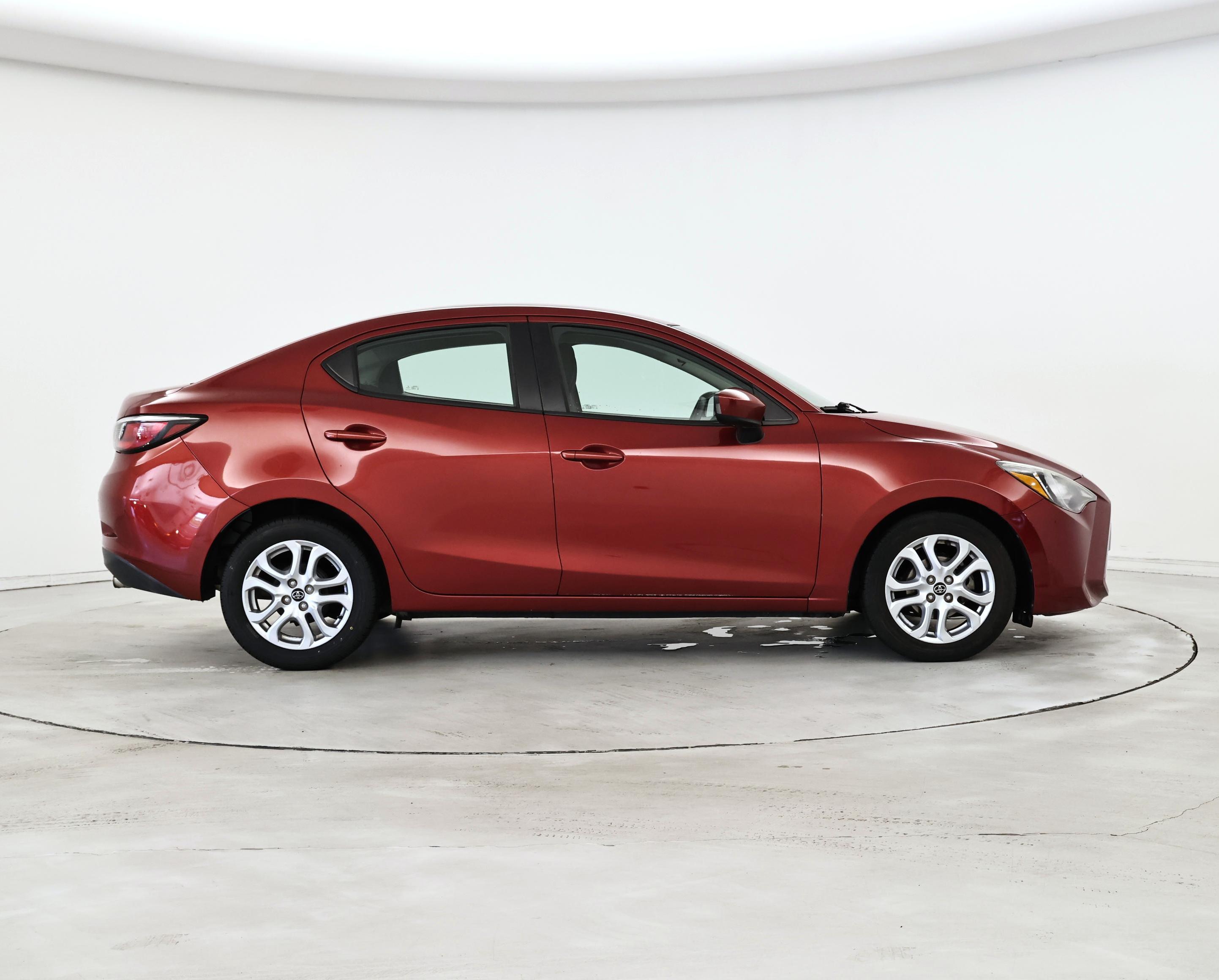 Thumbnail: 2018 Toyota Yaris iA - 7